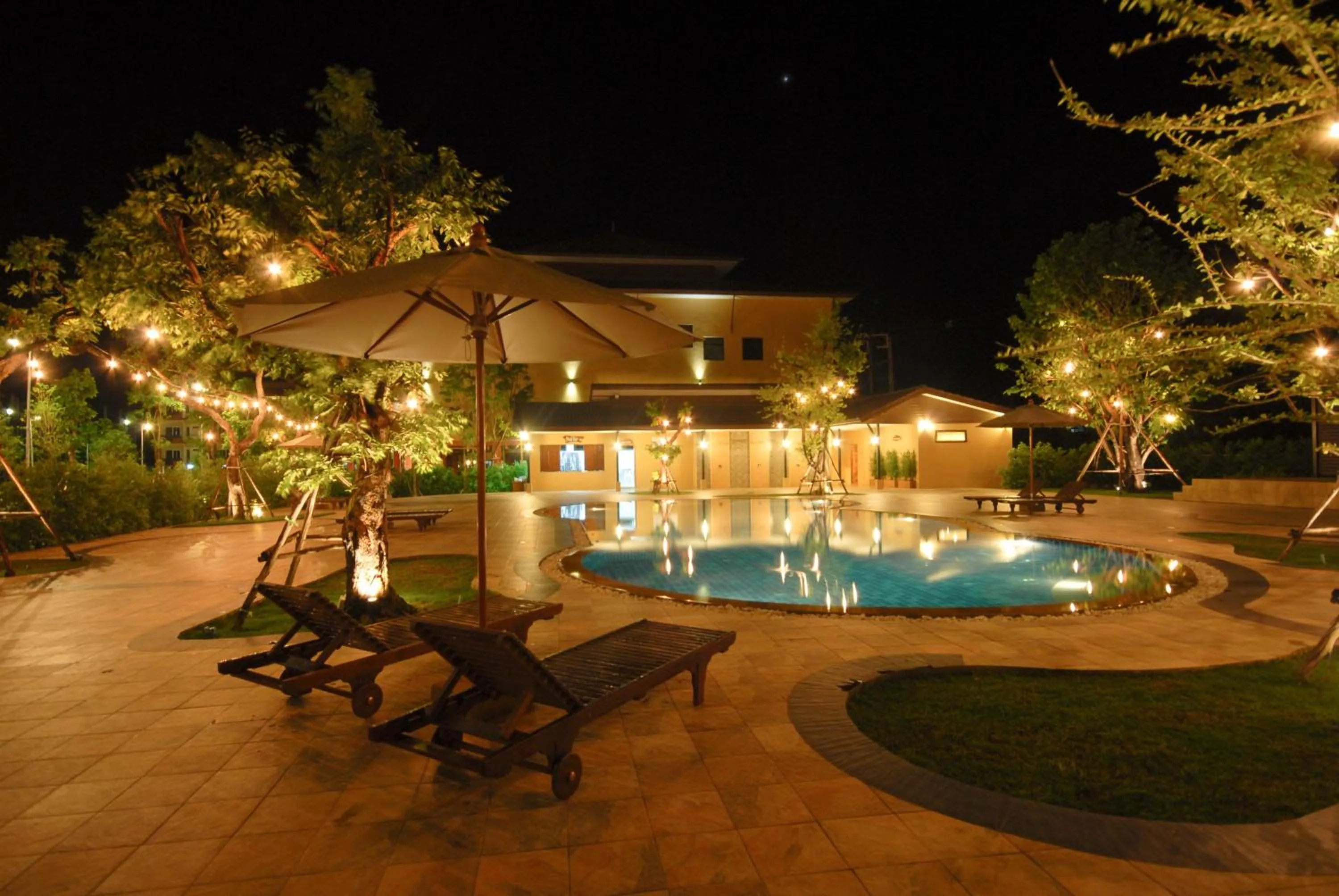 Swimming pool in Phufa Waree Chiangrai Resort - SHA Extra Plus