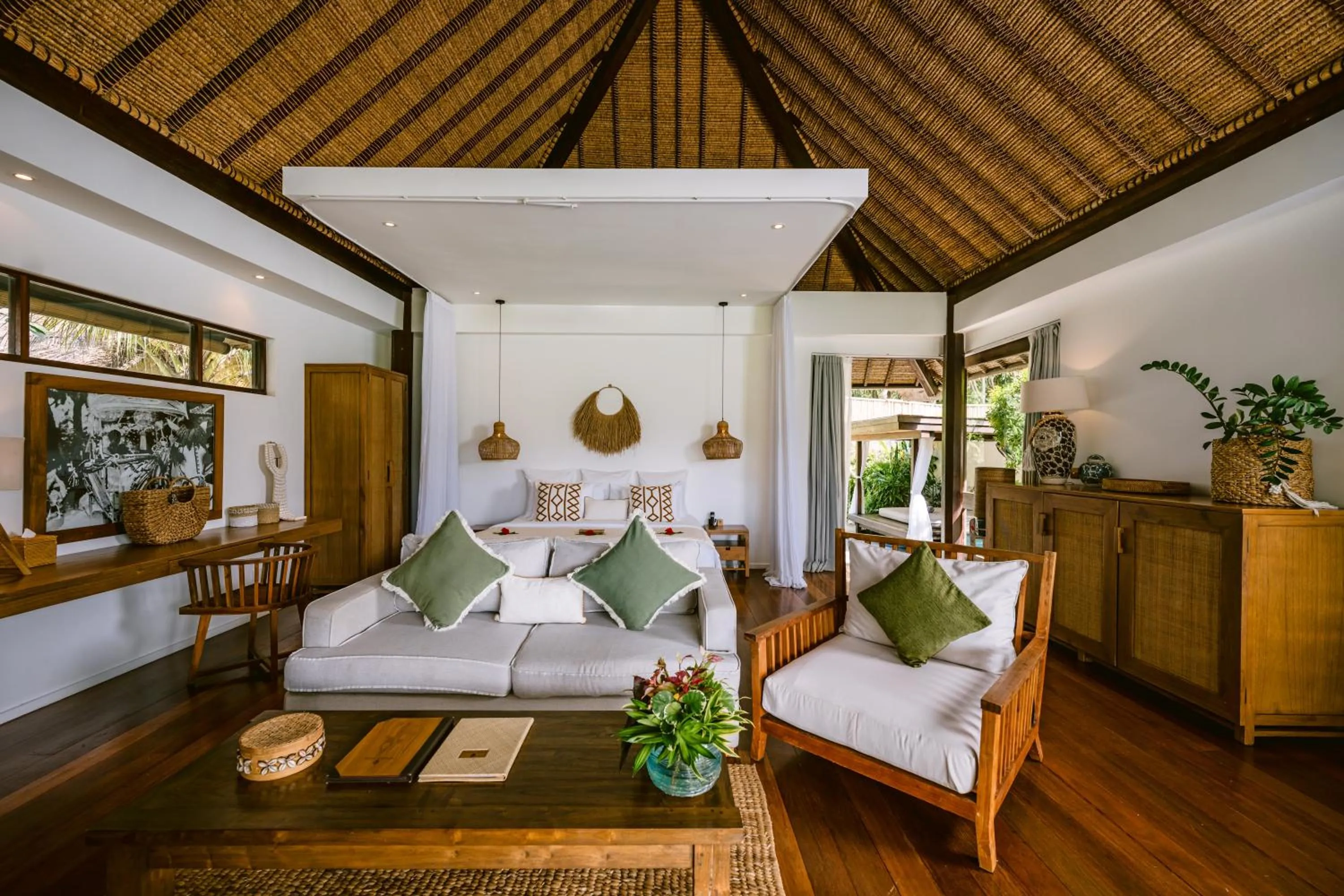 Bedroom, Bed in Pondok Santi Estate