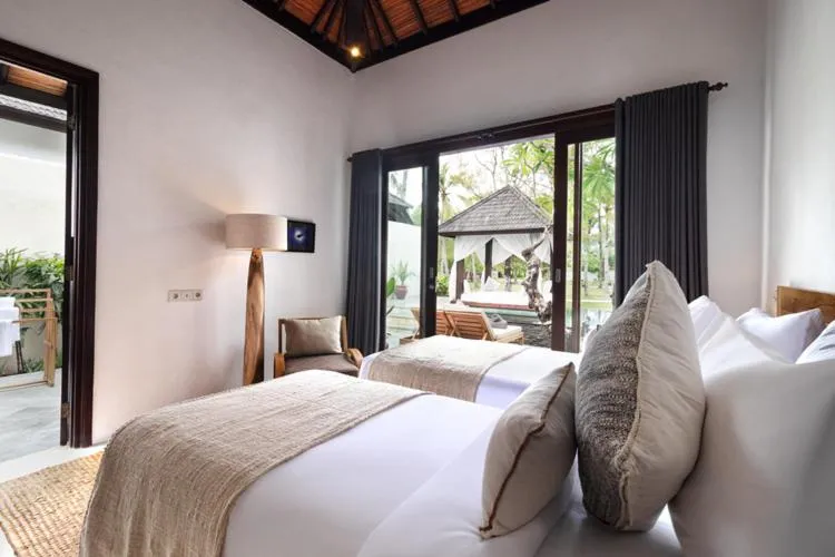 Bed in Pondok Santi Estate