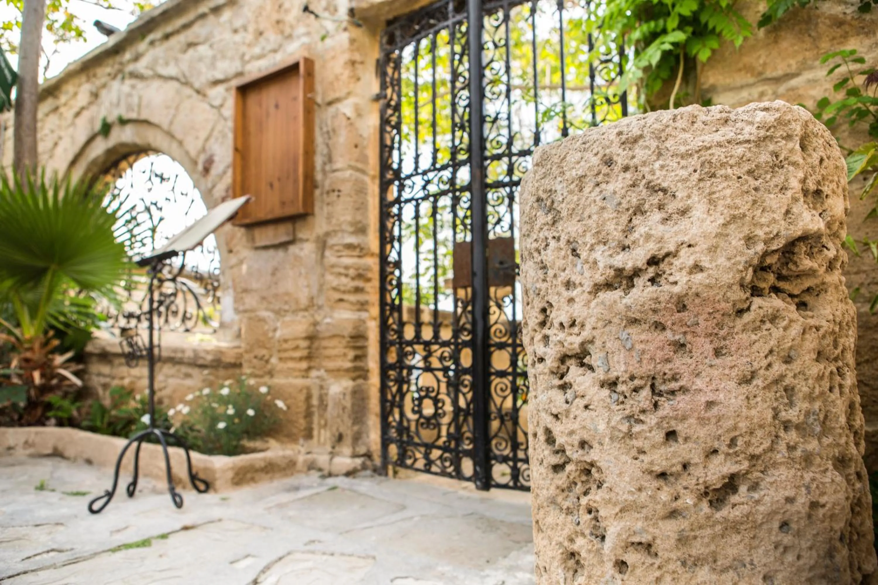 Property building in kyrenia palace boutique hotel