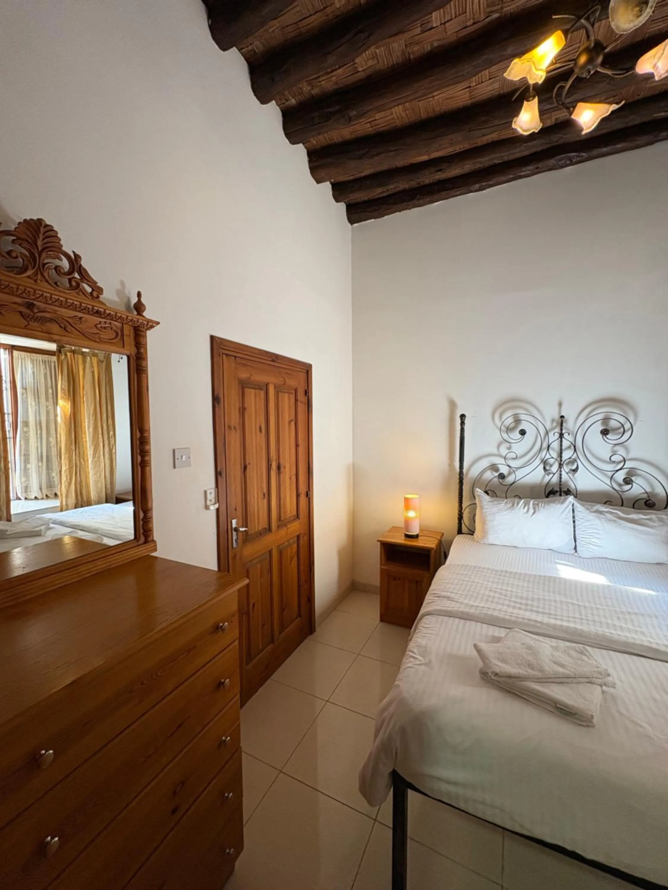 Bedroom, Bed in kyrenia palace boutique hotel