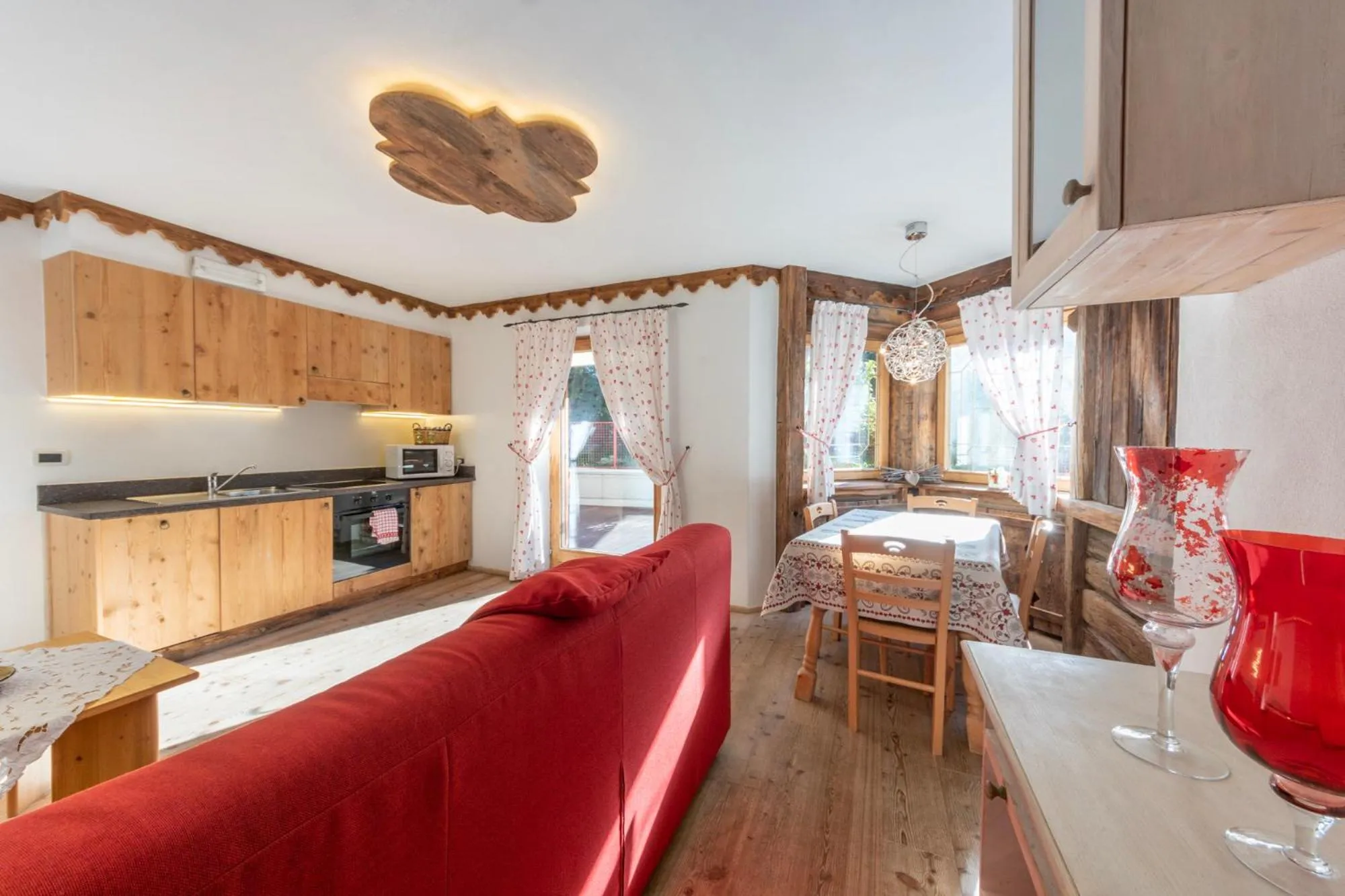 Kitchen or kitchenette, Bed in Alpine Refuge Villa Adler
