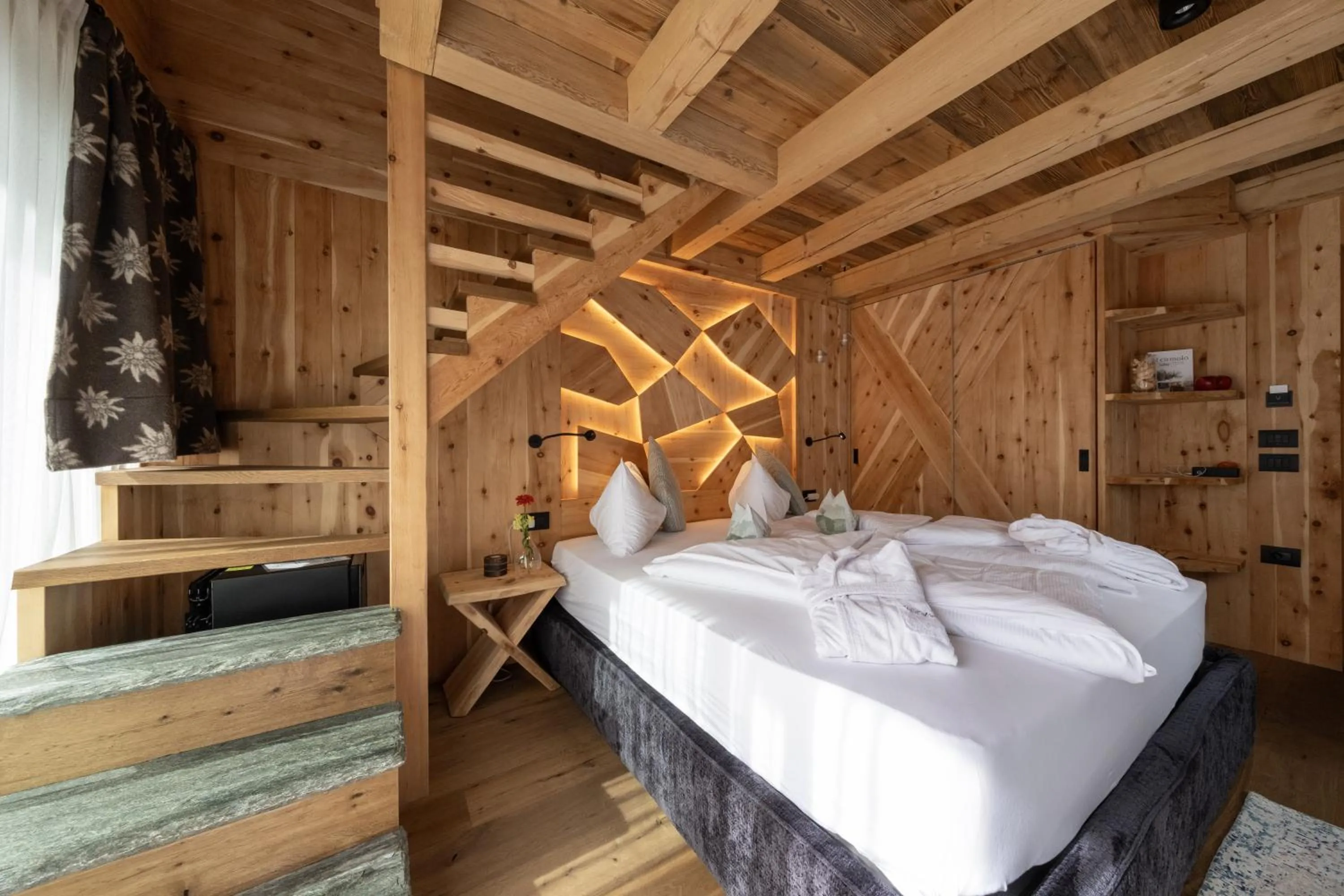 Bedroom, Bed in Alpine Refuge Villa Adler