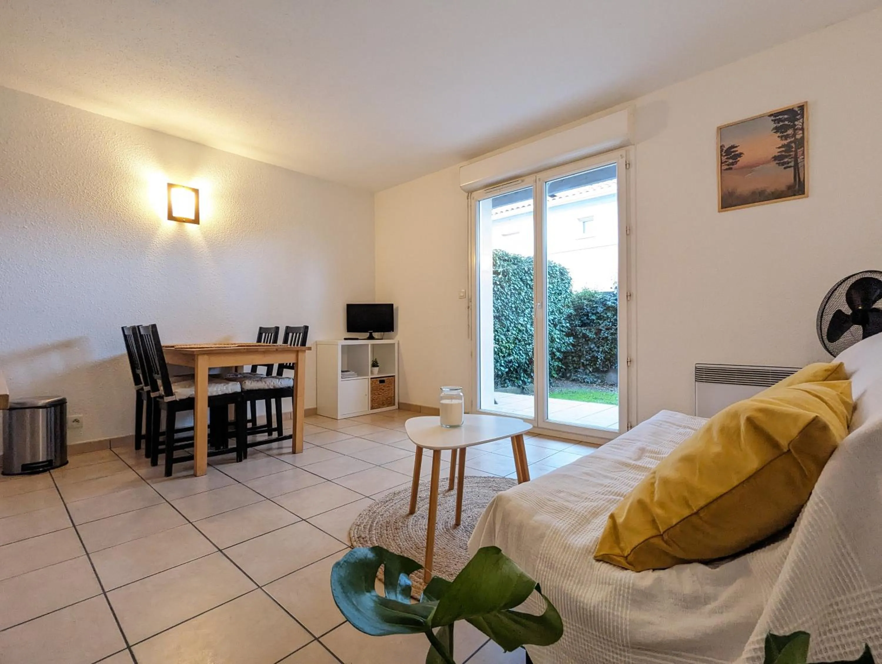 Living room, Bed in Résidence Au Pitot, Biscarrosse-Plage