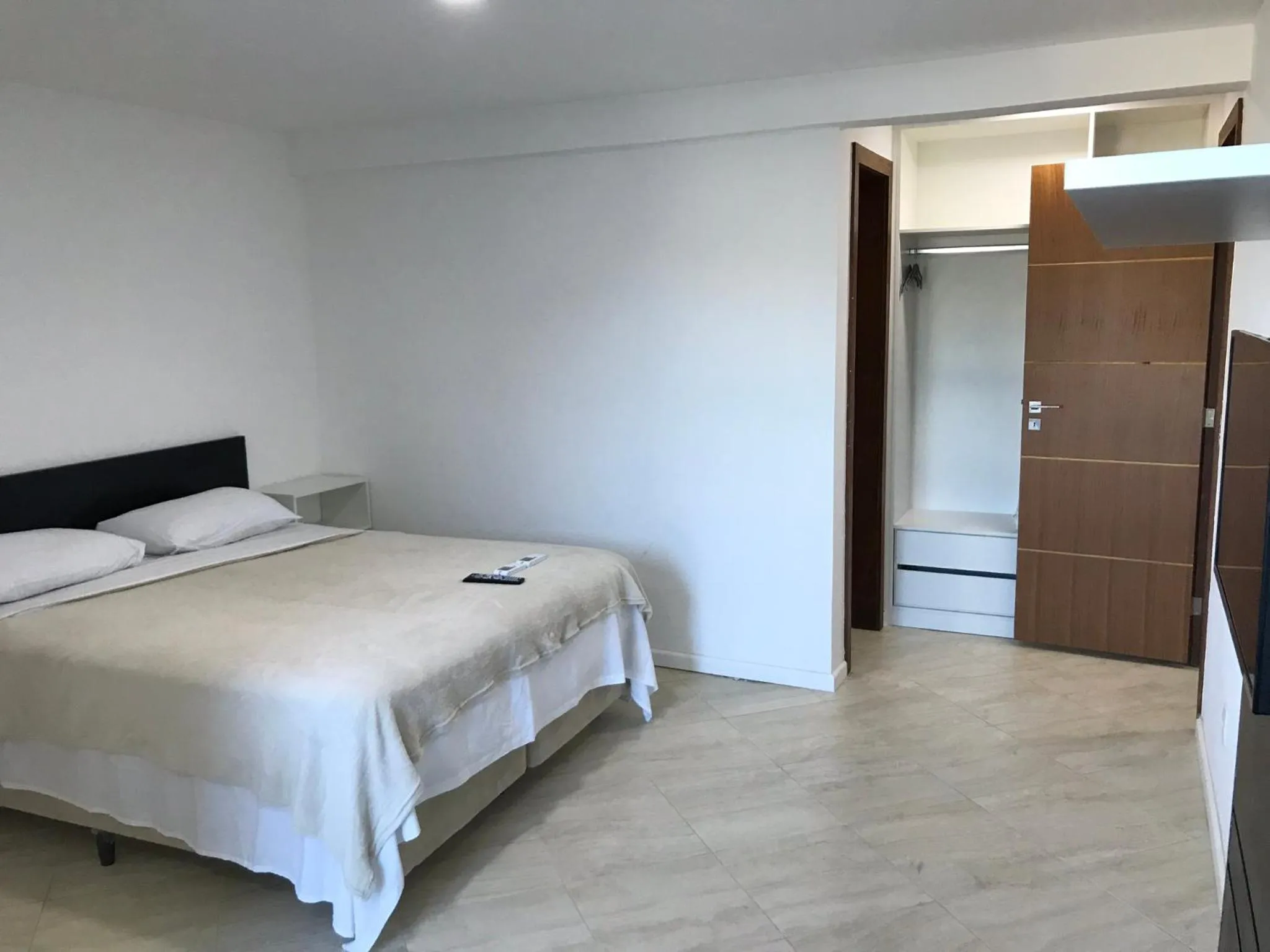 Bed in Sophia 2 Residence Inn