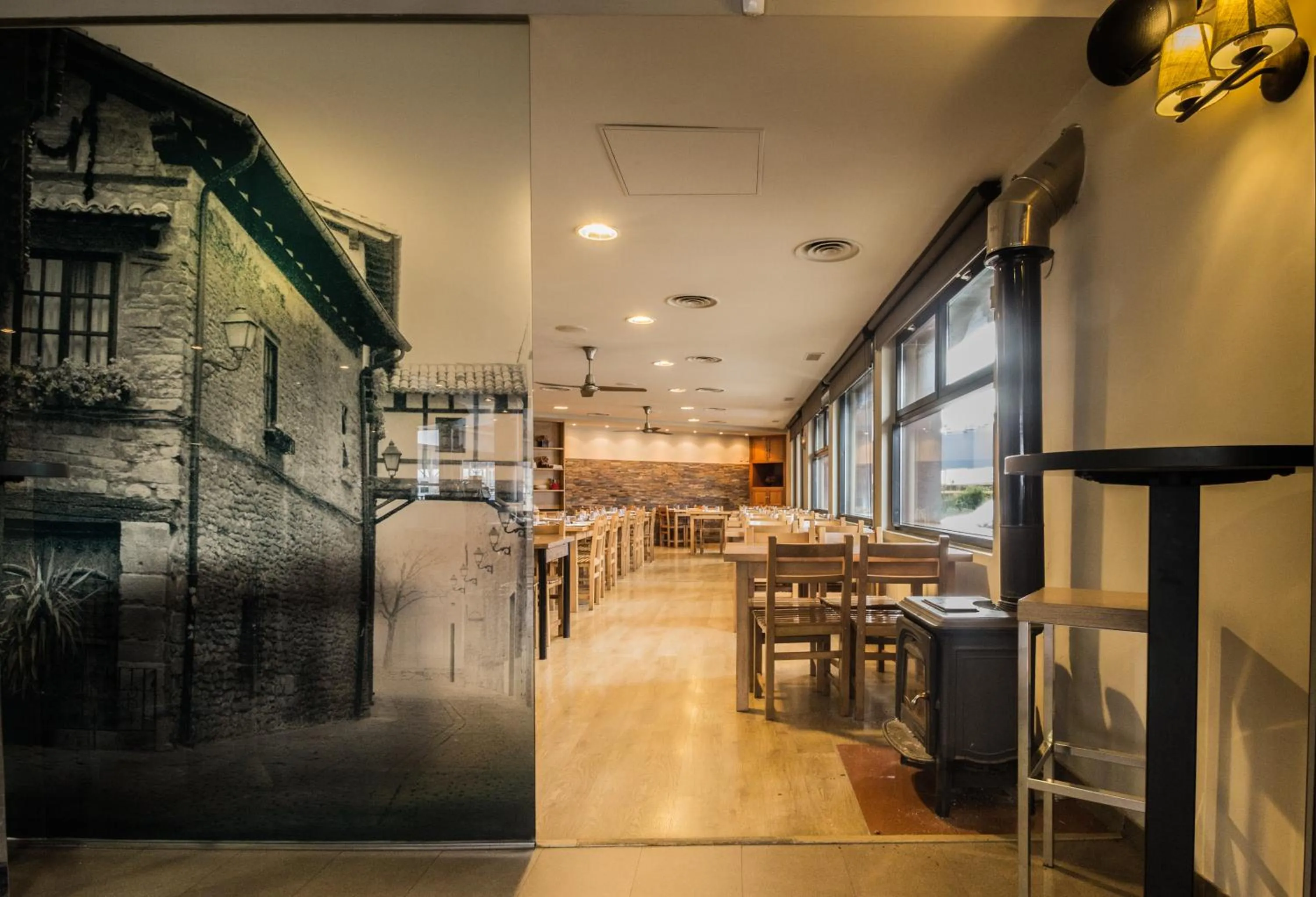 Restaurant/places to eat in Hotel Casa Jacinto Pamplona