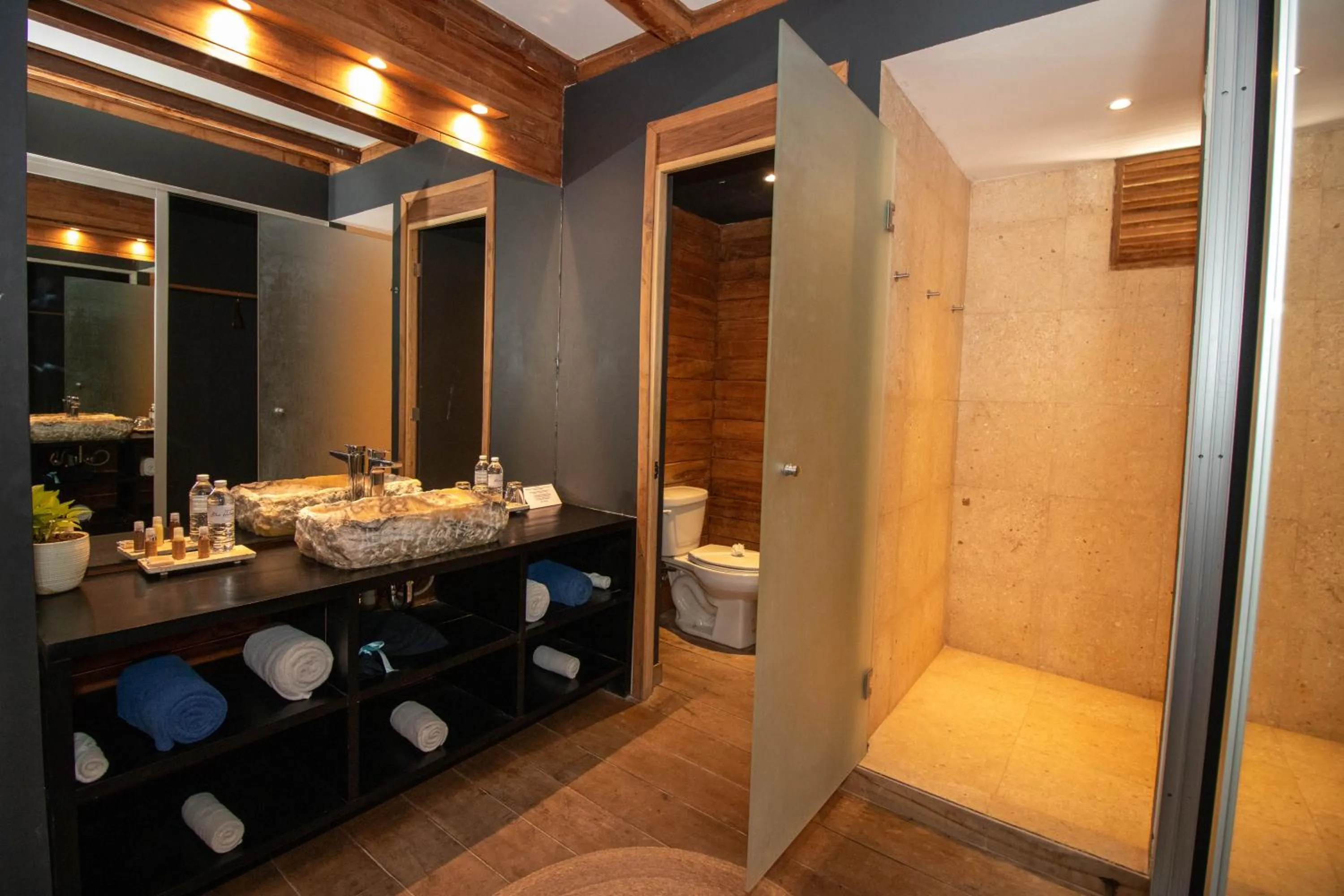 Shower in Blue Holbox