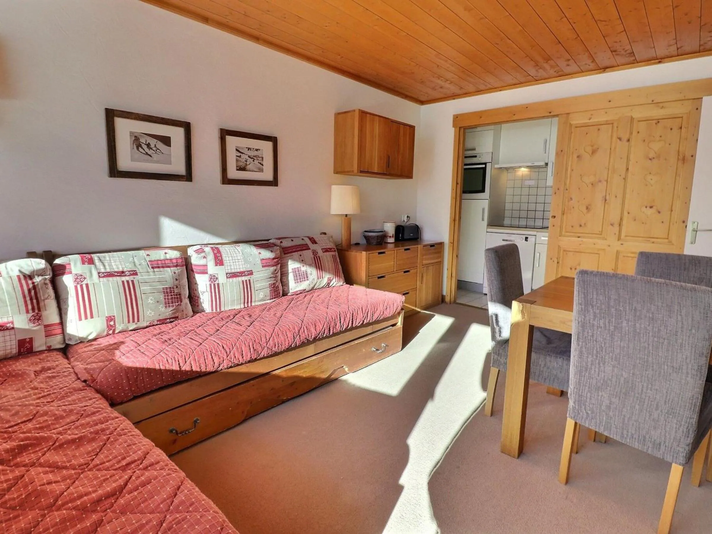 Appartement lumineux et cosy sur les pistes, balcon et WIFI - FR-1-182-13