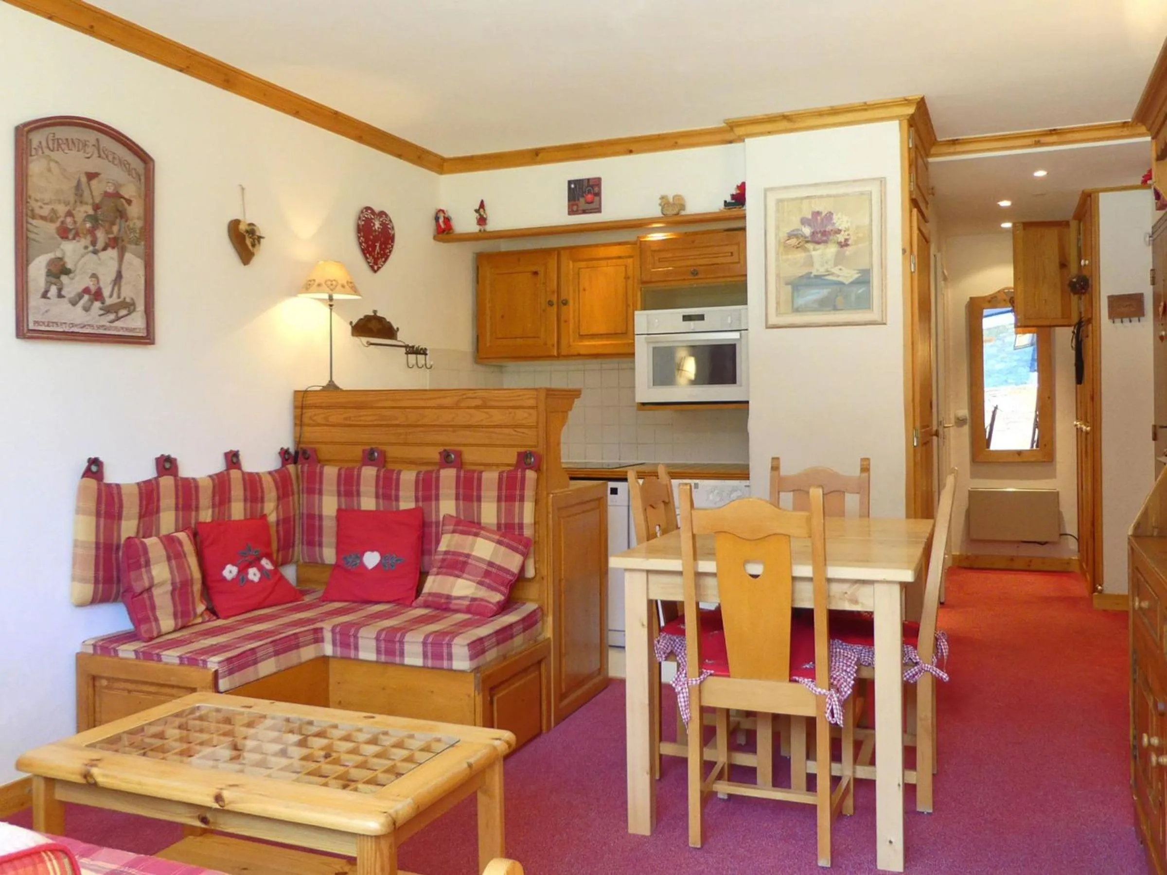 Charmant Studio Cabine Sud avec Balcon - FR-1-182-16