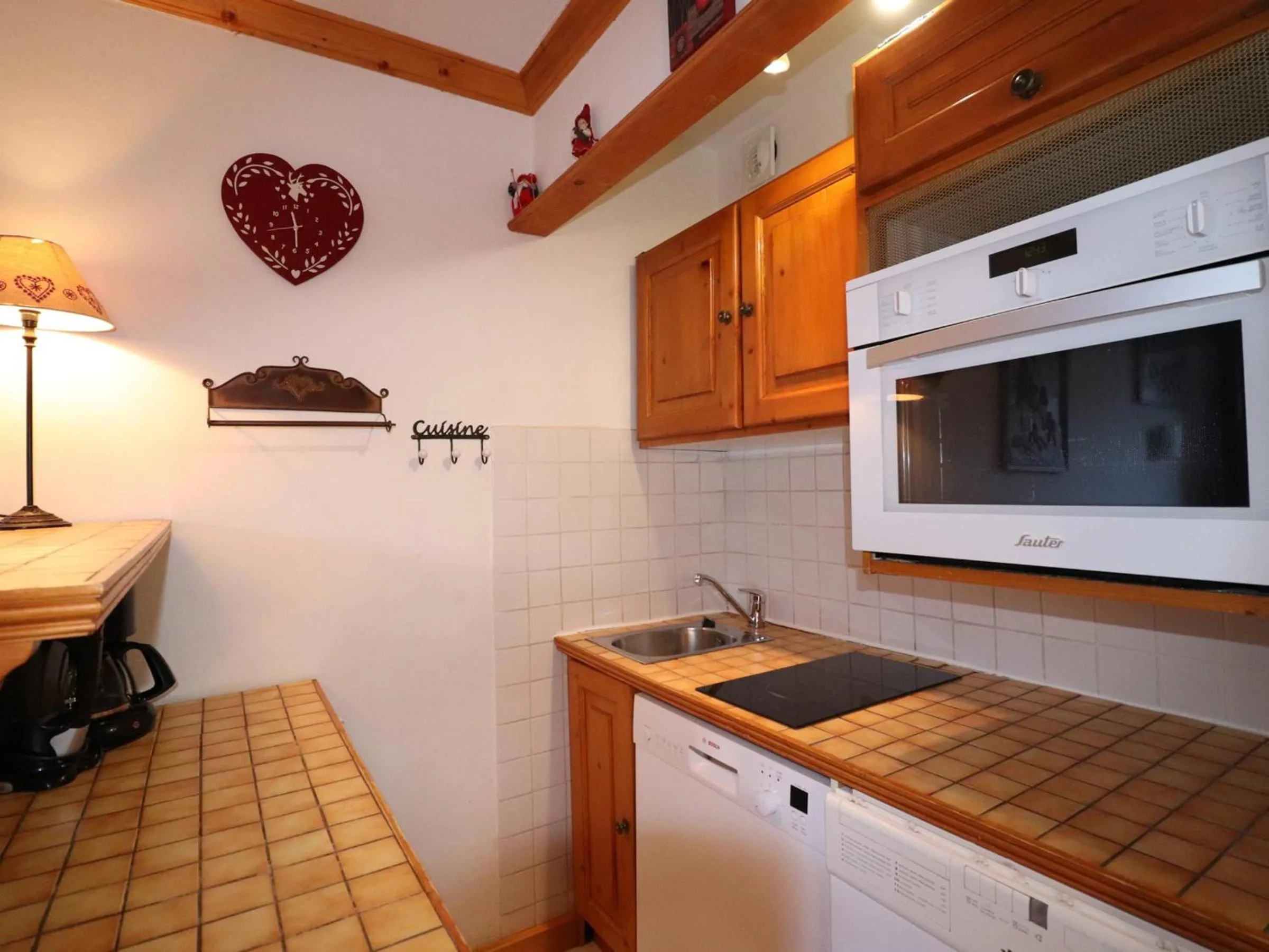 Charmant Studio Cabine Sud avec Balcon - FR-1-182-16