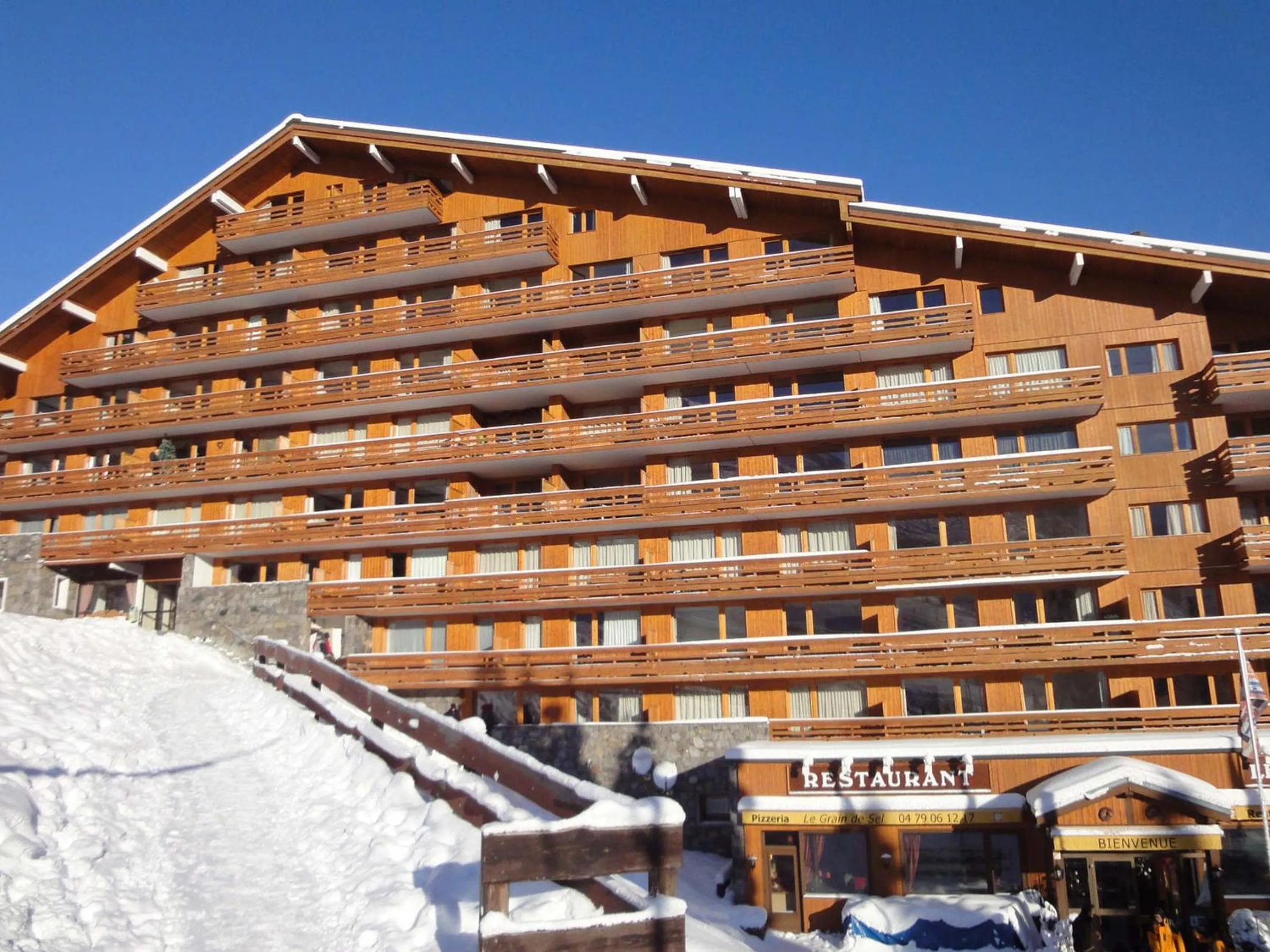 Charmant Studio Cabine Sud avec Balcon - FR-1-182-16