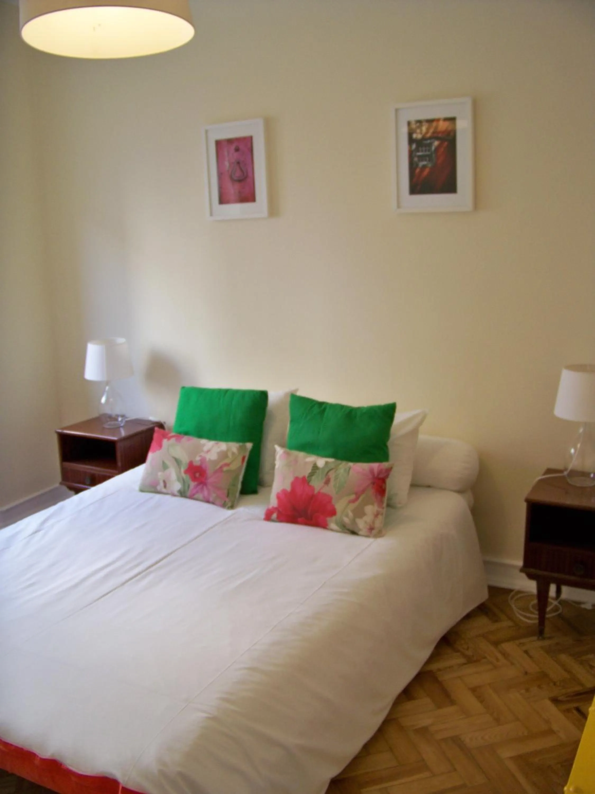 Bed in Almirante 1 Four Bedrooms