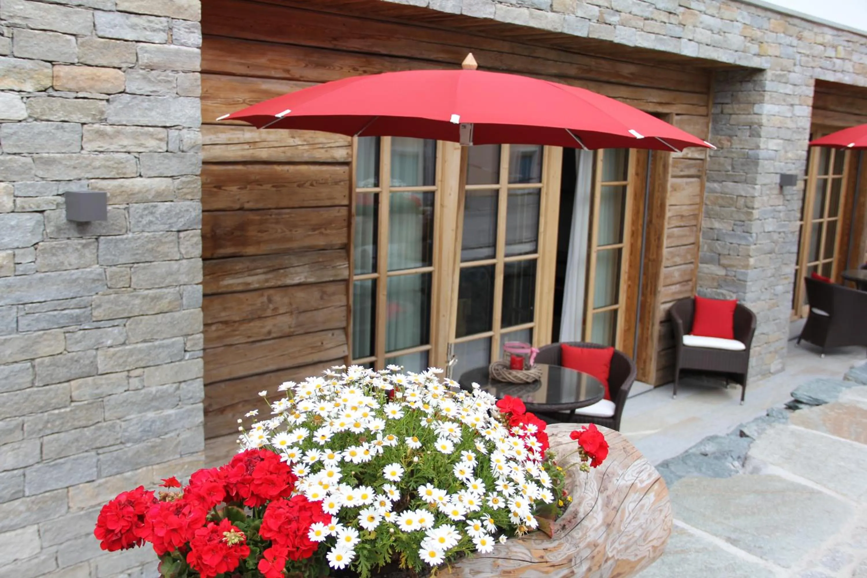 Balcony/Terrace in Hotelino Petit Chalet