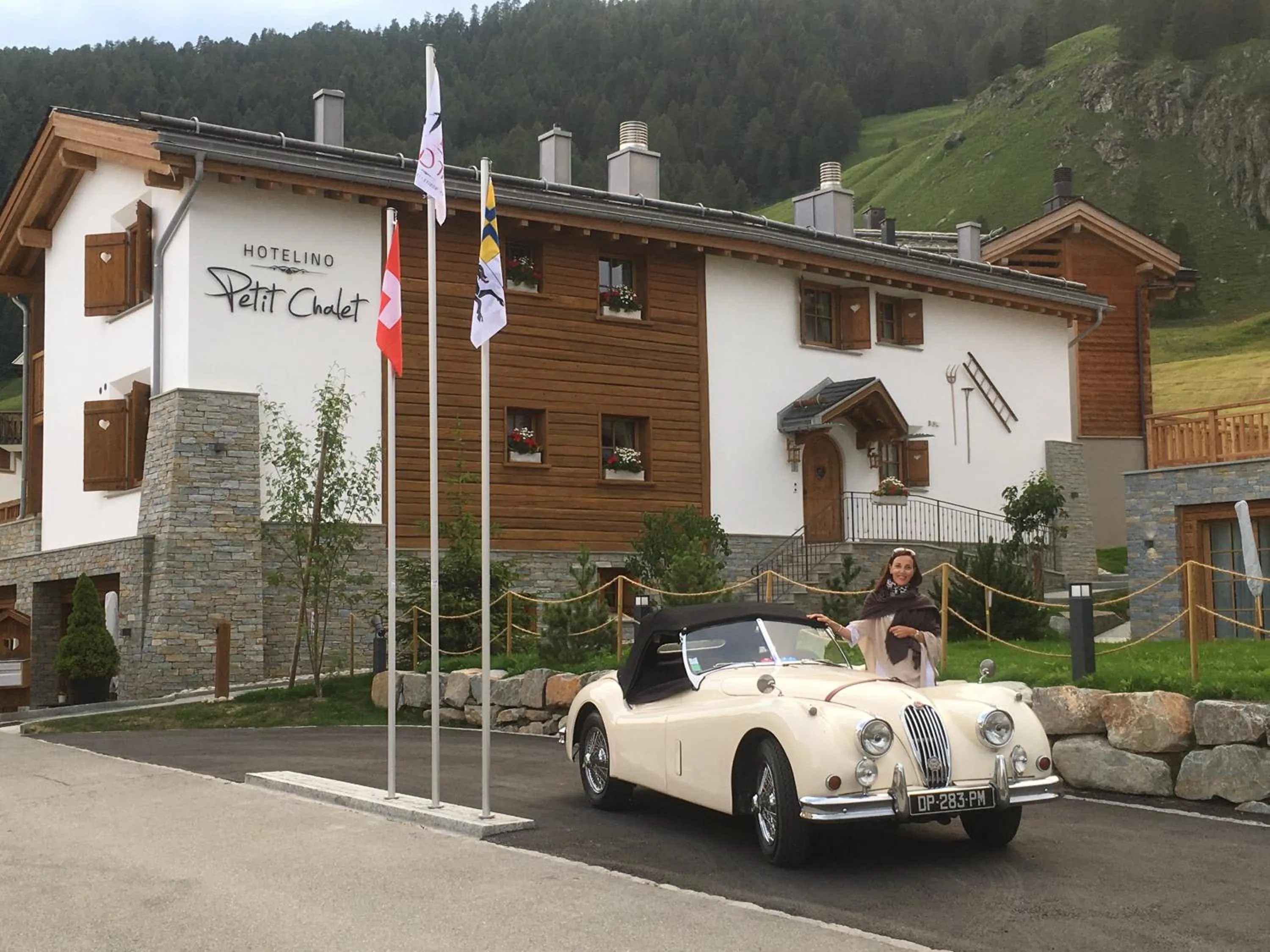 Facade/entrance in Hotelino Petit Chalet