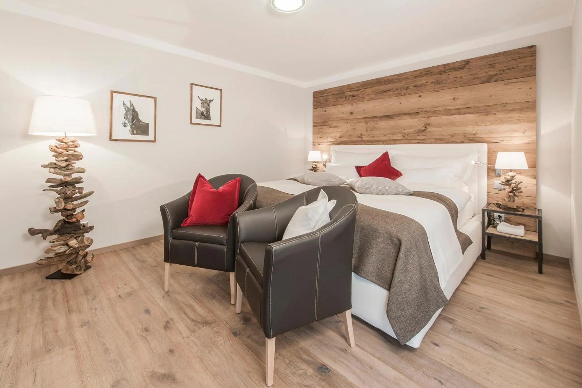 Bedroom, Bed in Hotelino Petit Chalet