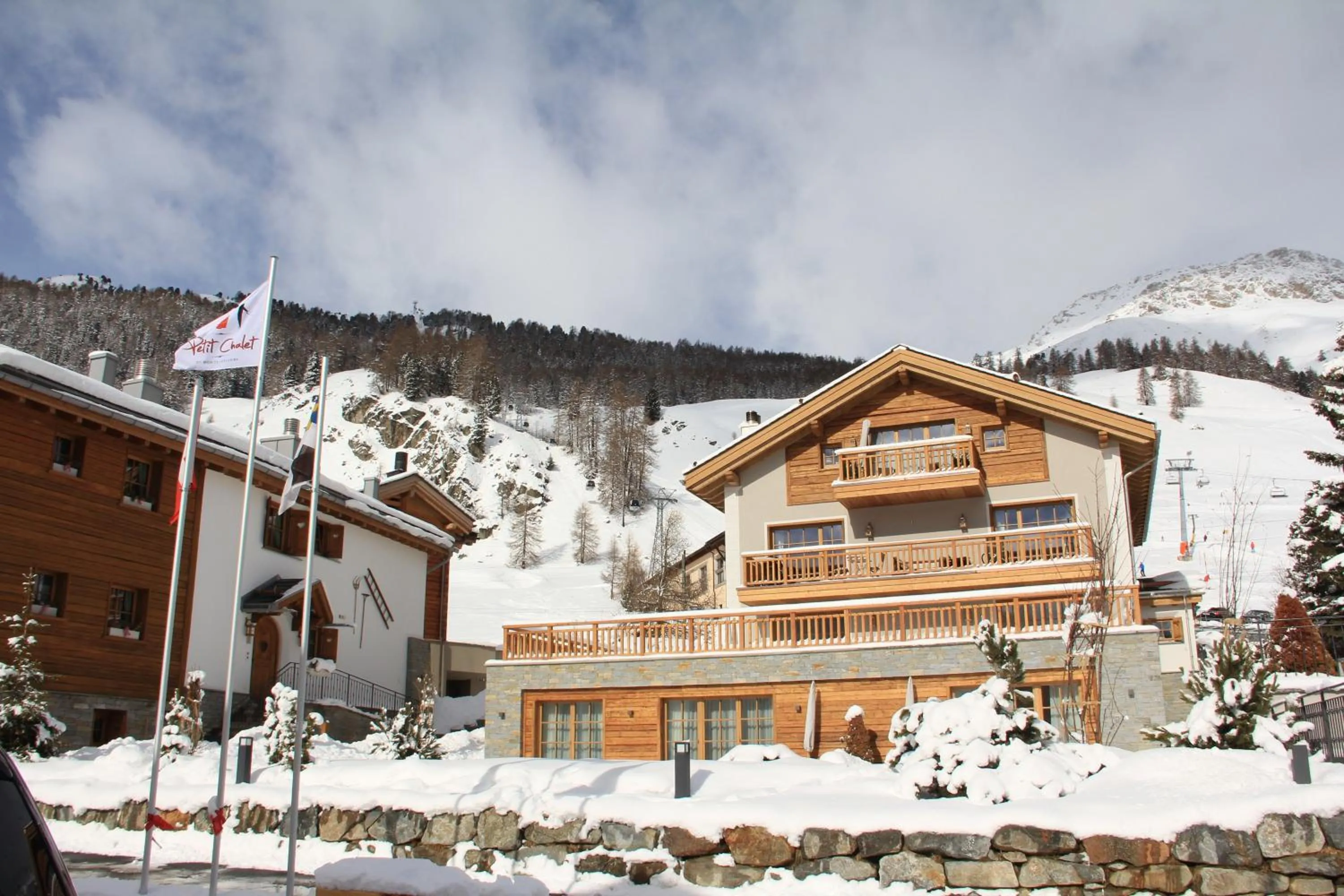 Natural landscape in Hotelino Petit Chalet