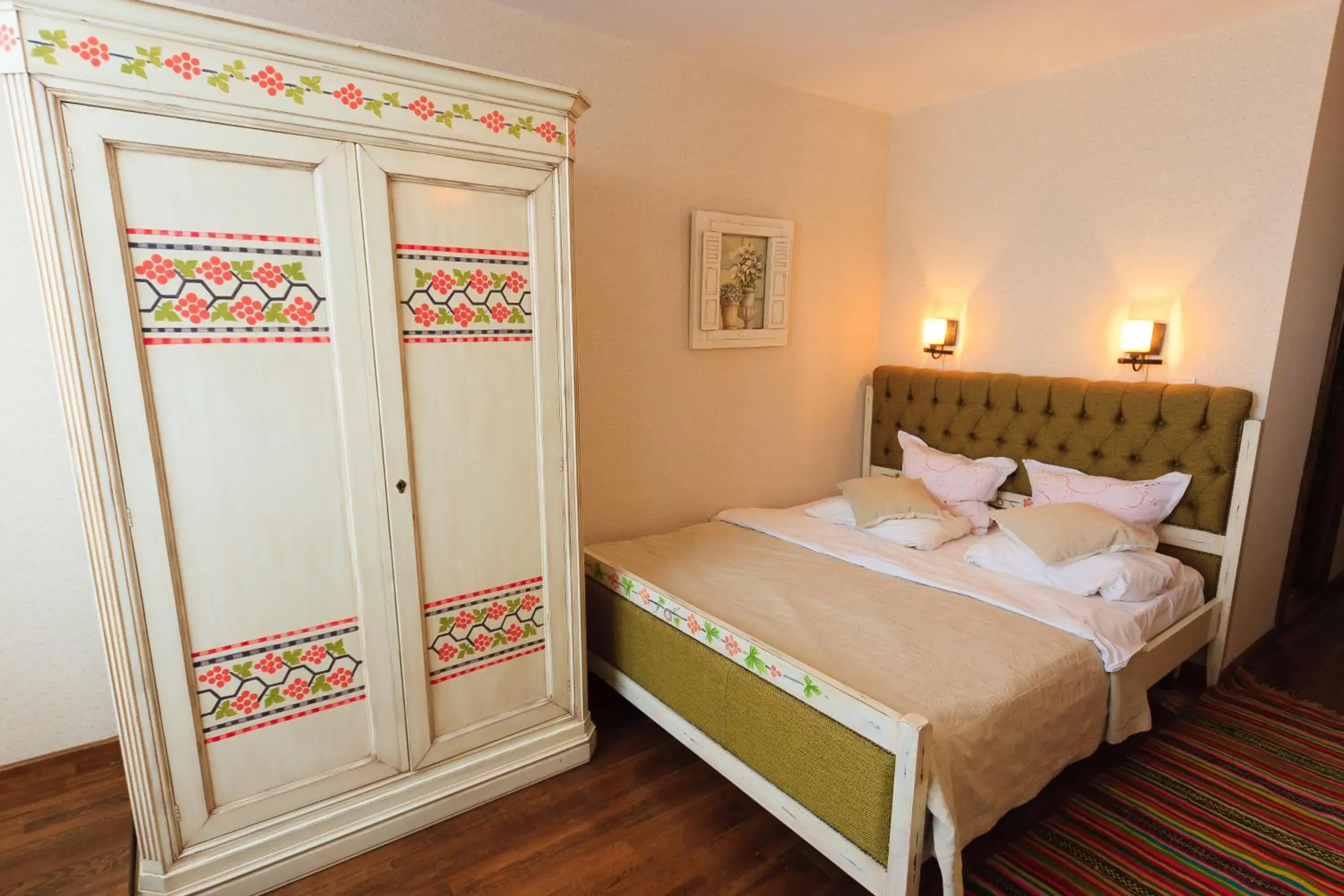 Double or Twin Room in Hanul Ancutei Double or Twin Room in Hanul Ancutei