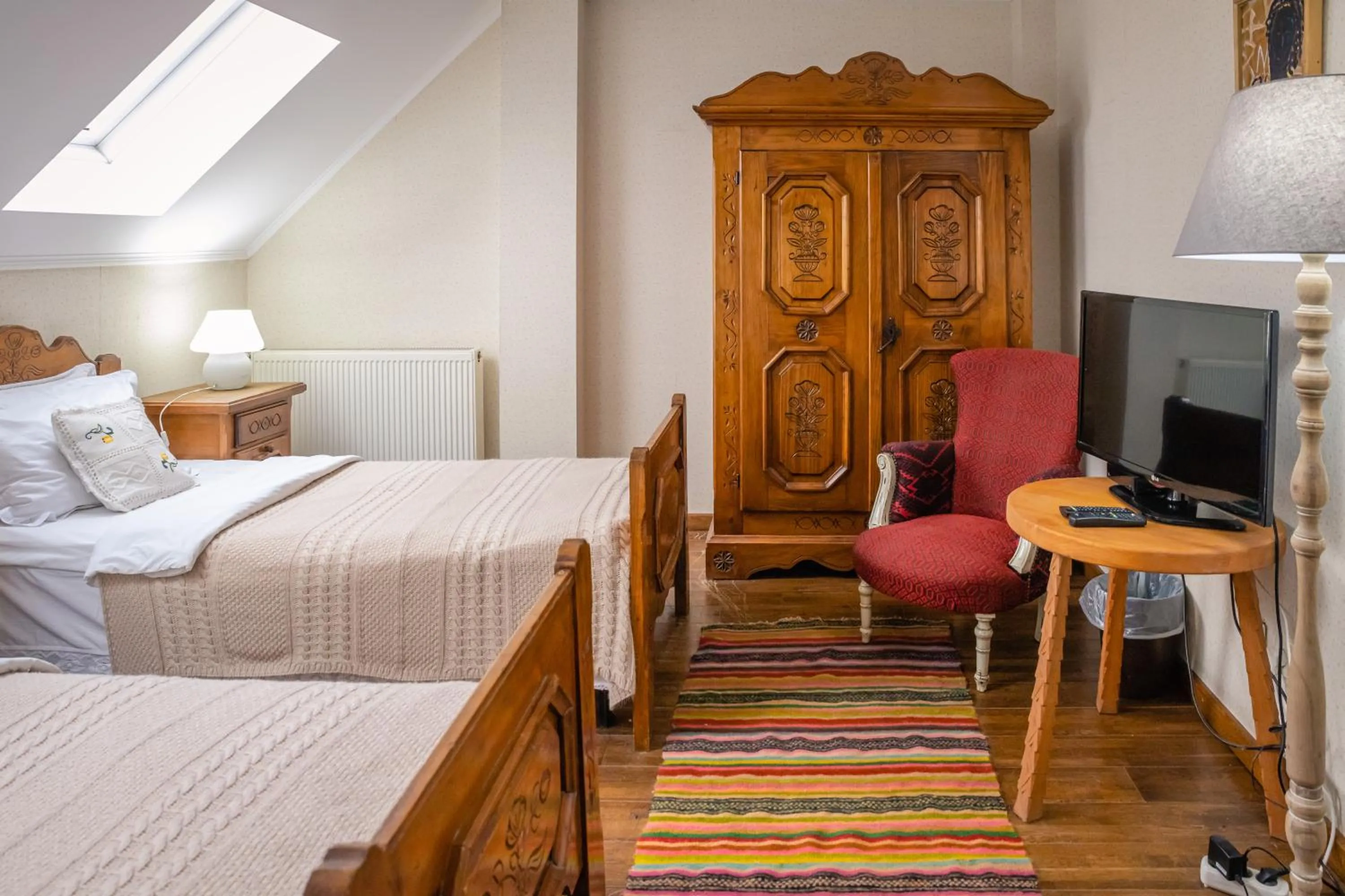 Bed in Hanul Ancutei