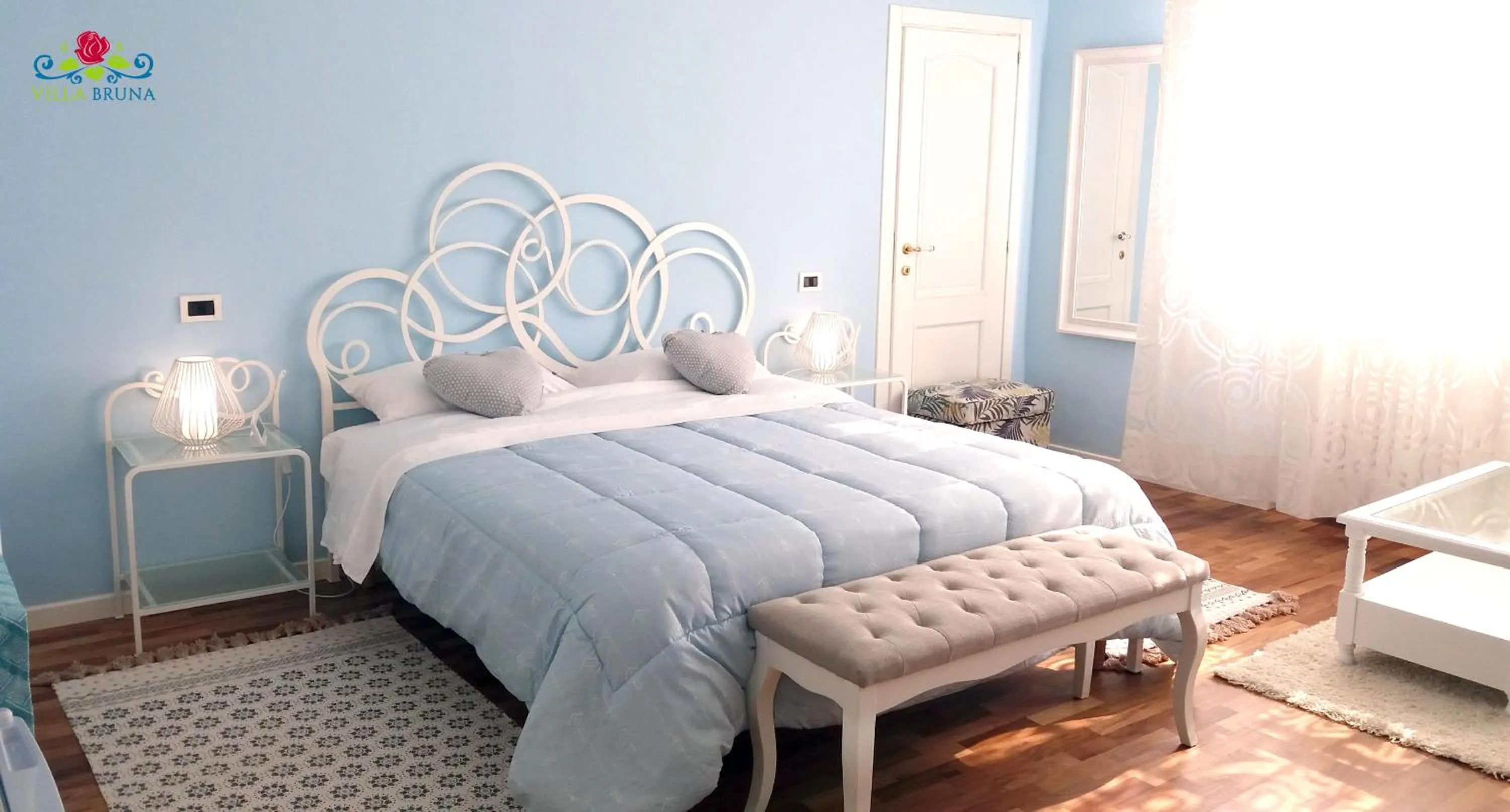 Photo of the whole room in Villa Bruna