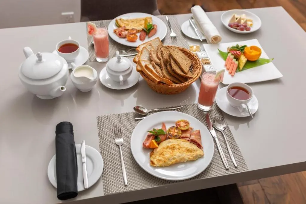 Breakfast in Forever City Hotel