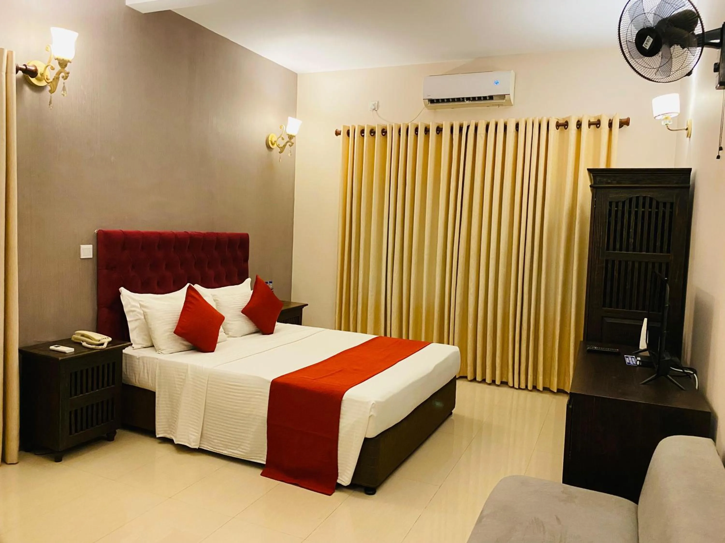 Bed in Forever City Hotel