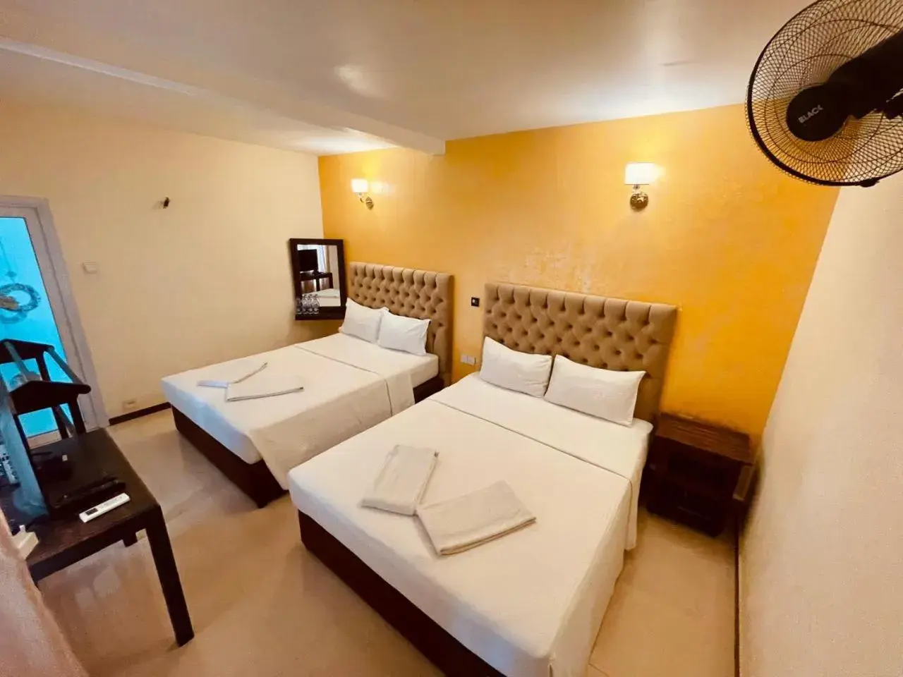 Deluxe Family Room in Forever City Hotel Deluxe Family Room in Forever City Hotel