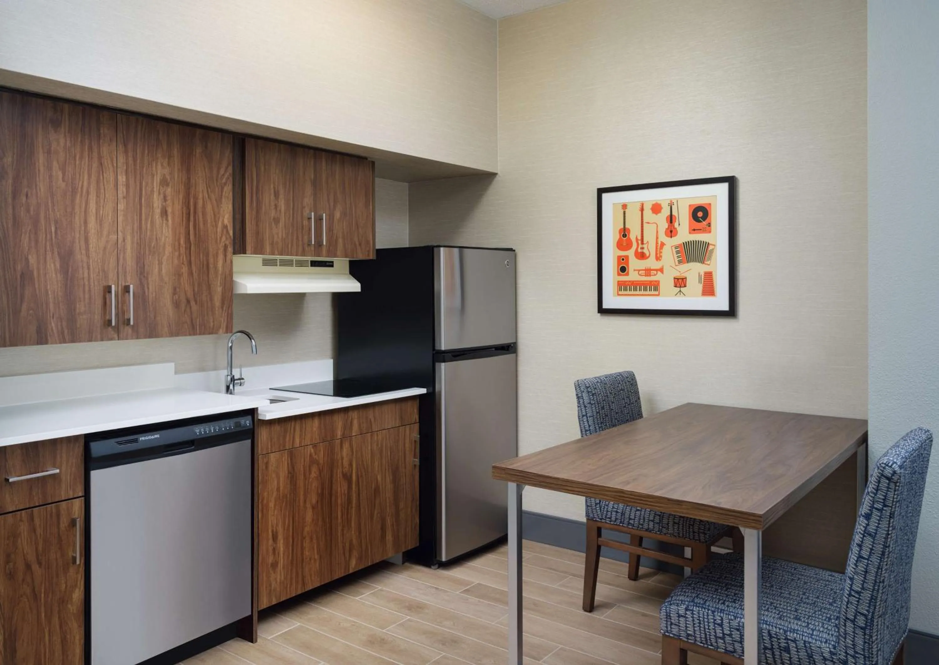 Kitchen or kitchenette in Hampton Inn & Suites Memphis East Germantown Area