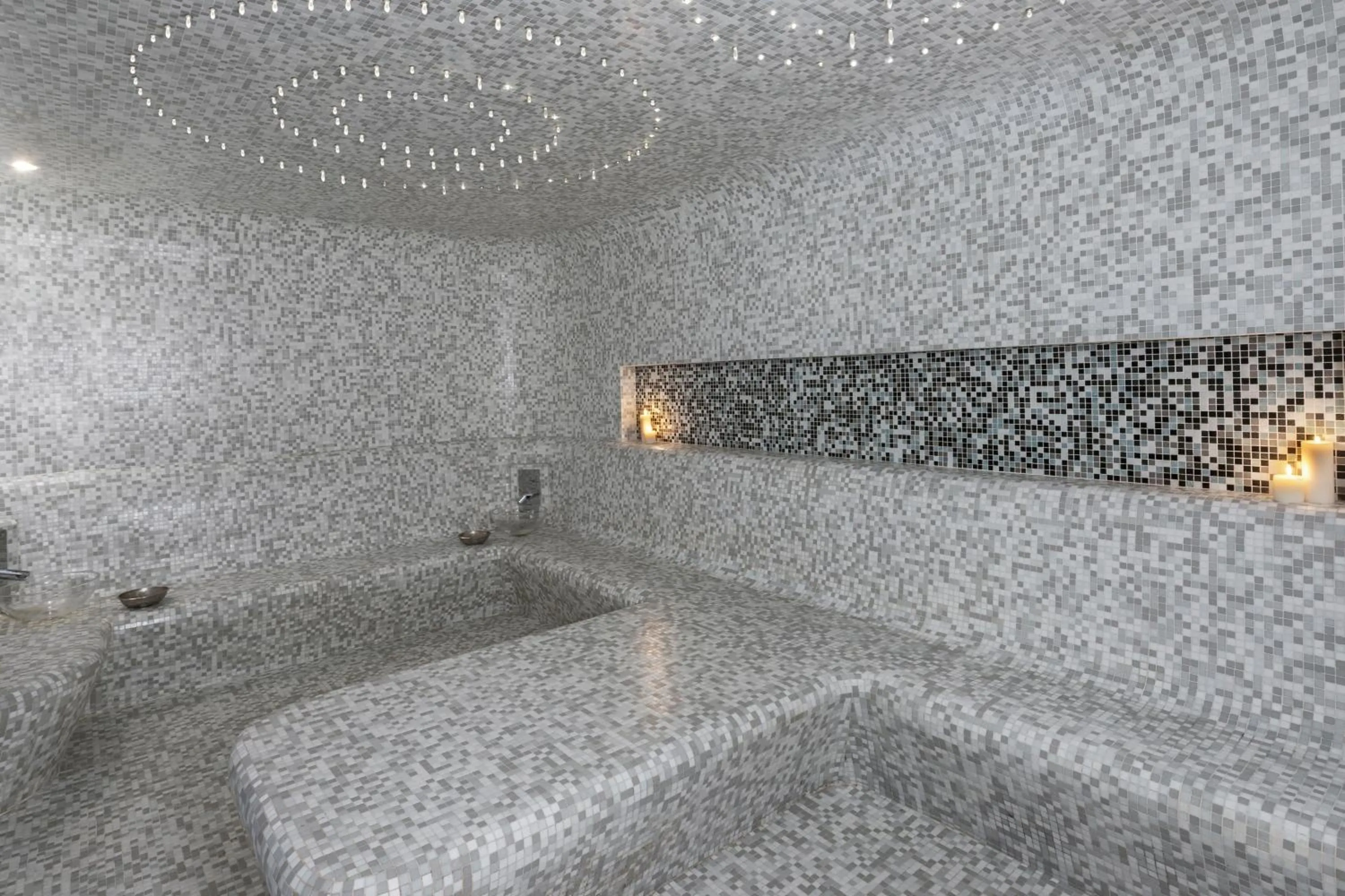 Spa and wellness centre/facilities in Four Points by Sheraton Doha