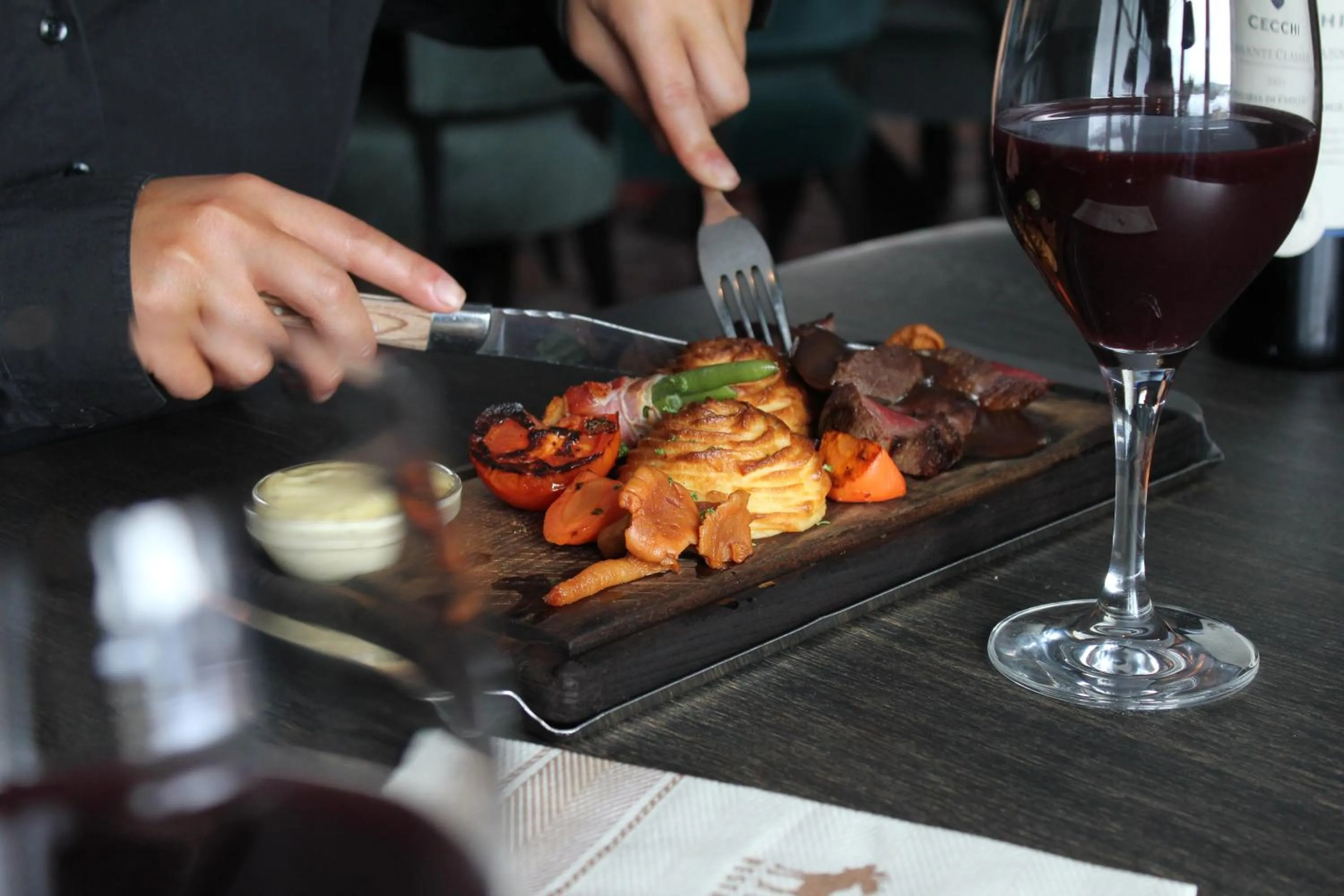 Restaurant/places to eat in Olarsgården Hotell