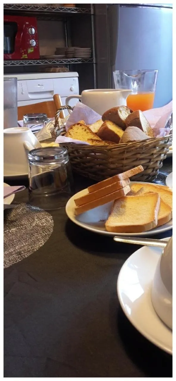 Food and drinks in Massalargia