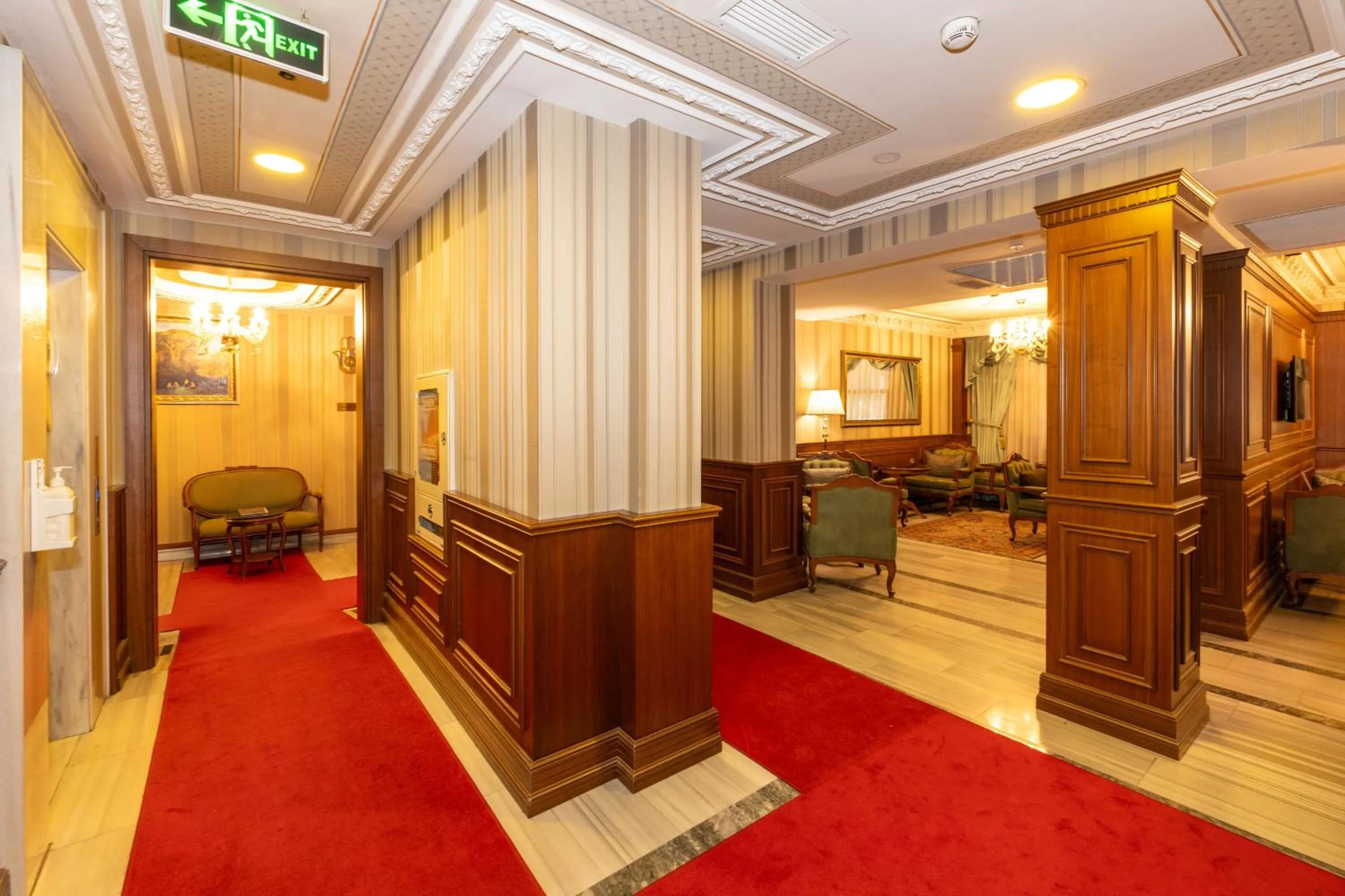 Lobby or reception in Meserret Palace Hotel - Special Category