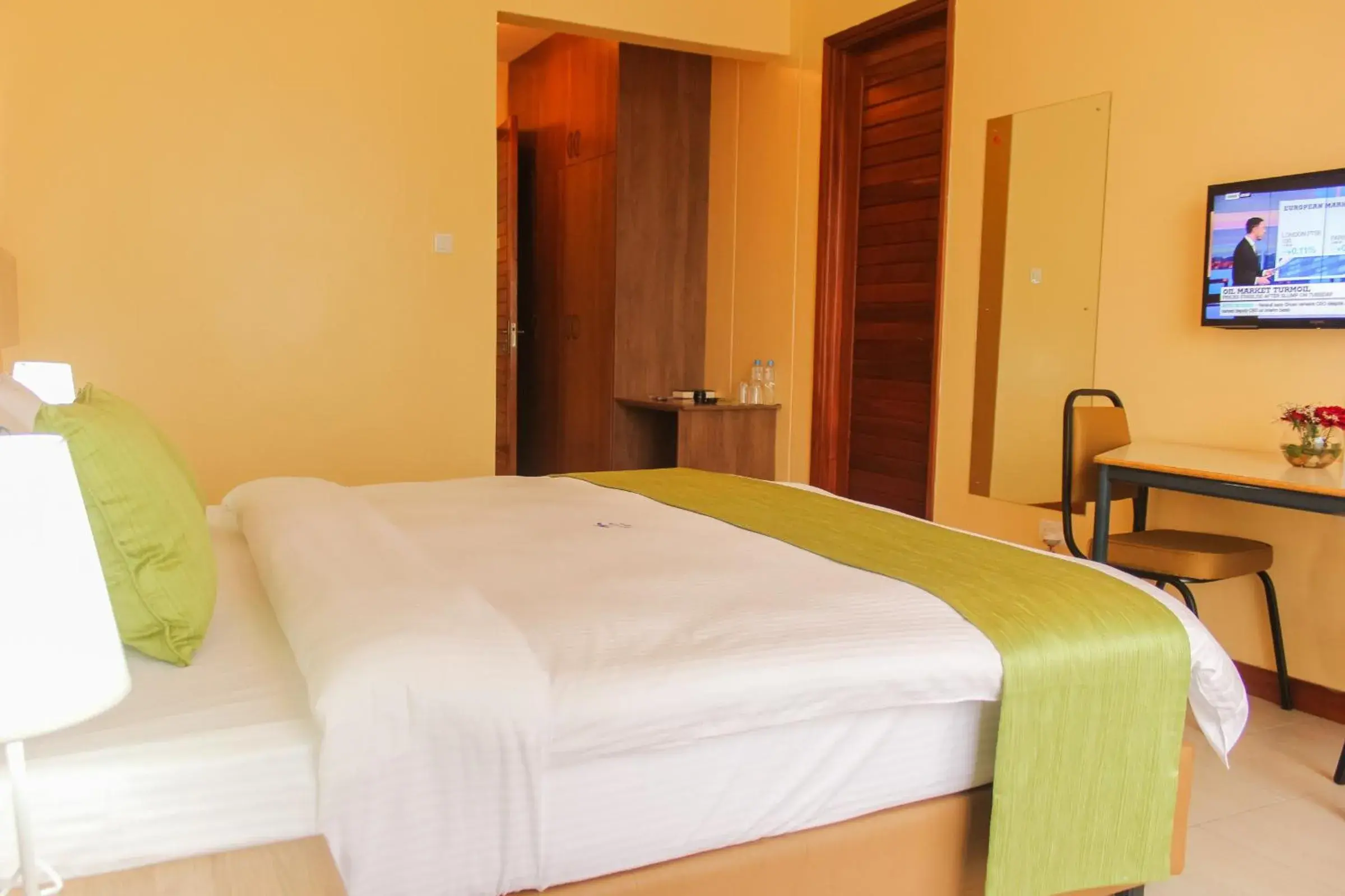 TV and multimedia, Bed in LIA Hotel & Training Centre TV and multimedia, Bed in LIA Hotel & Training Centre