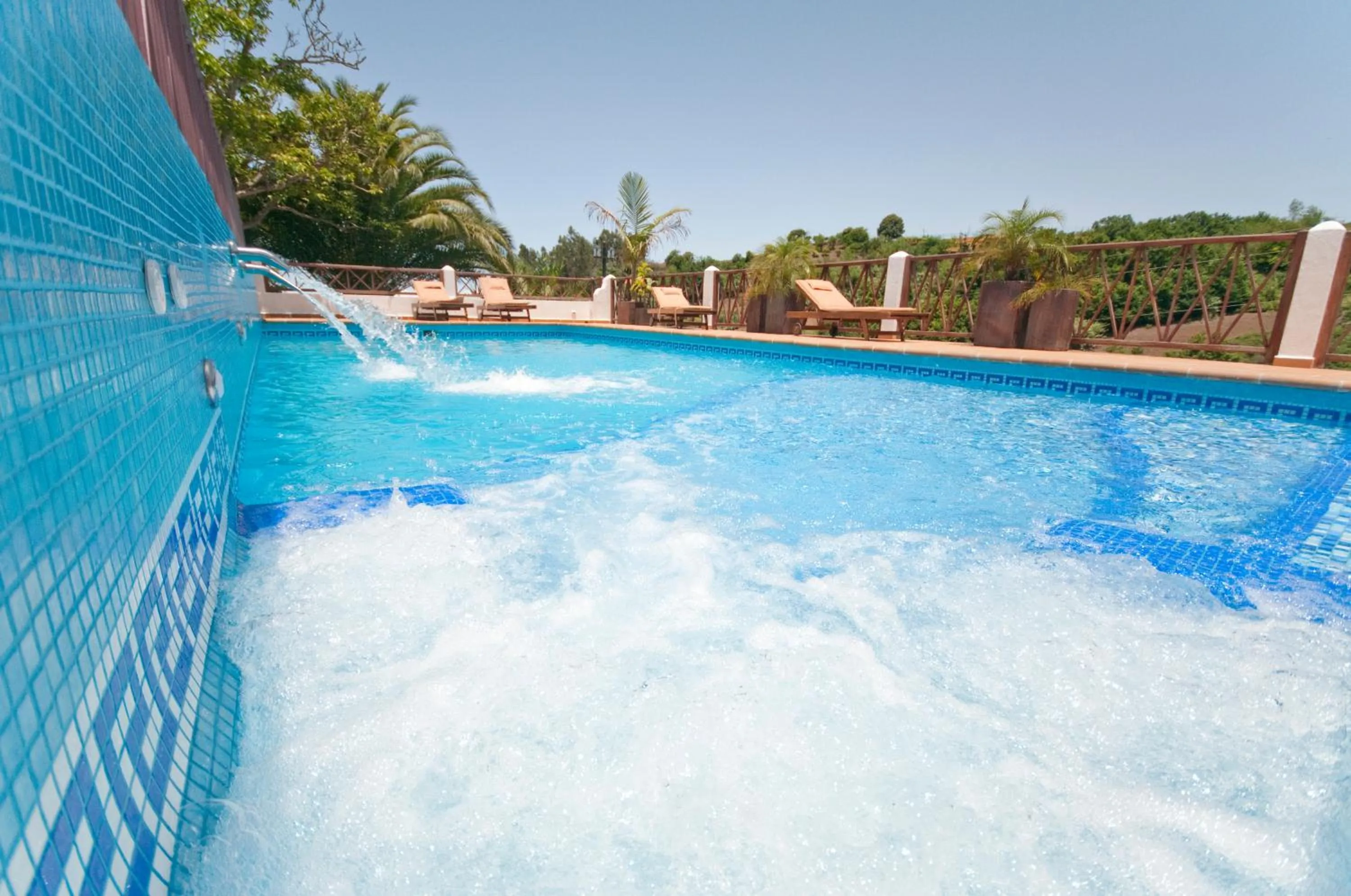 Hot Tub in Finca Casas Nanitas