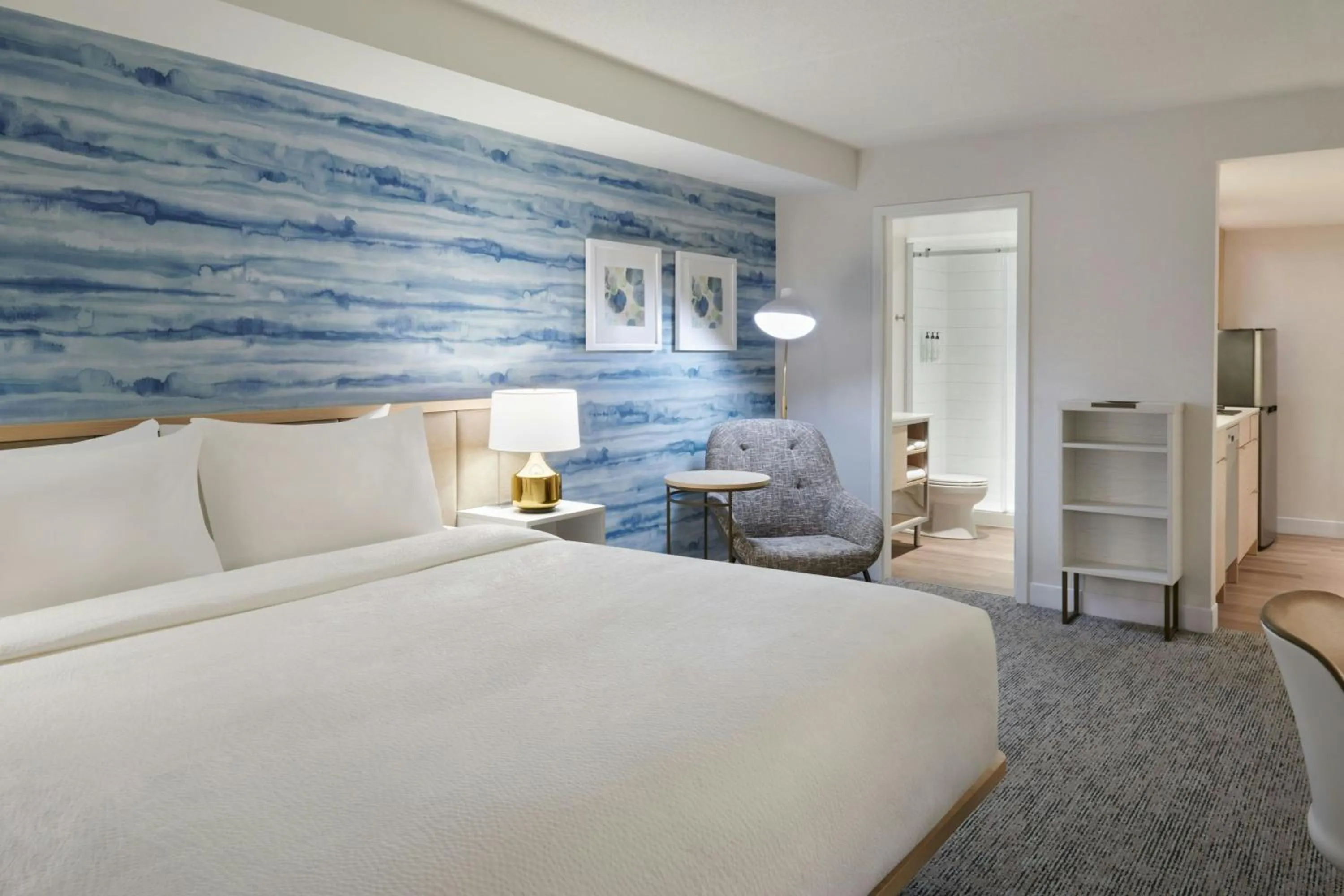 Bedroom, Bed in TownePlace Suites by Marriott Niagara Falls Canada