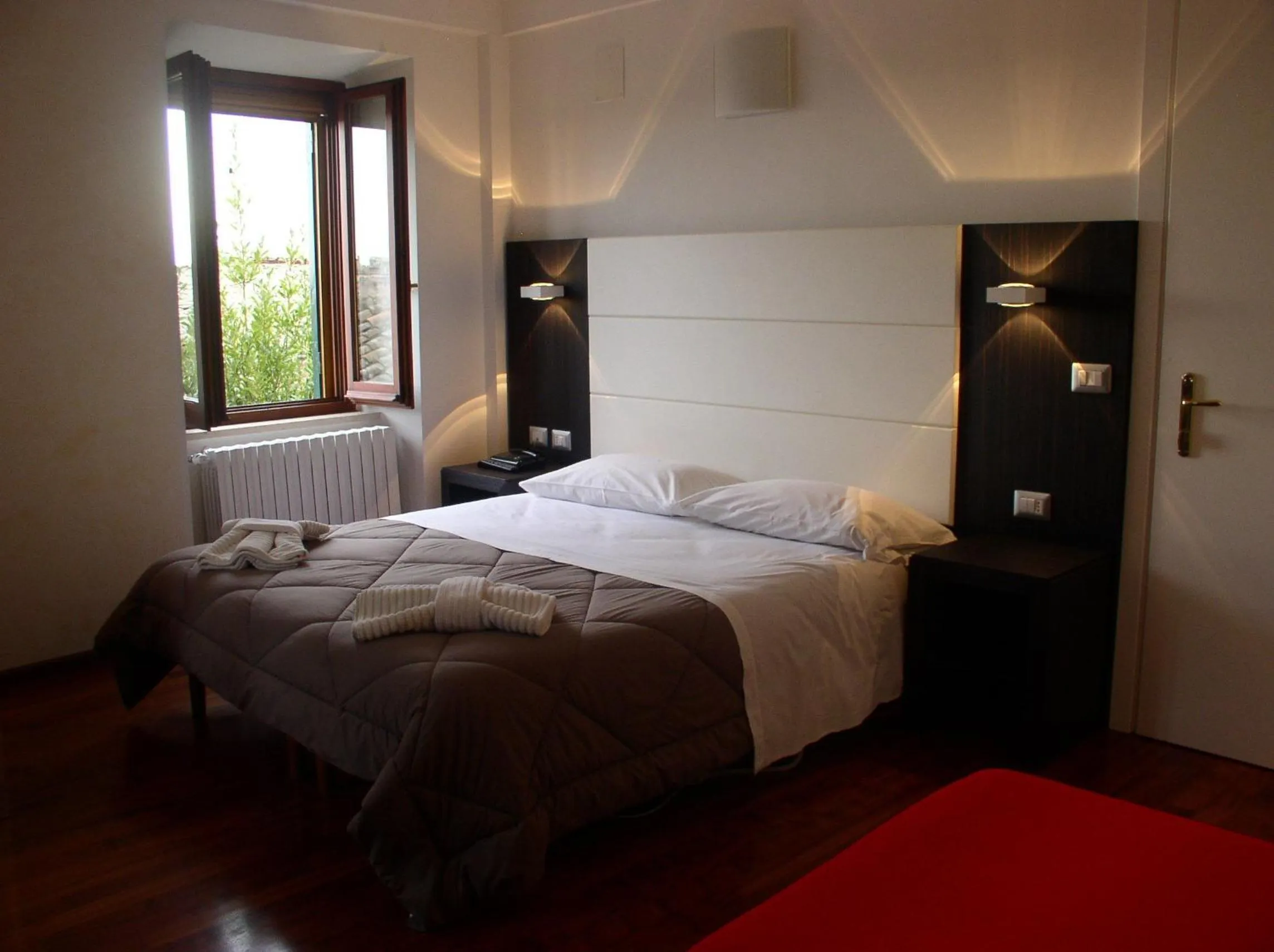 Photo of the whole room, Bed in Primavera Mini Hotel