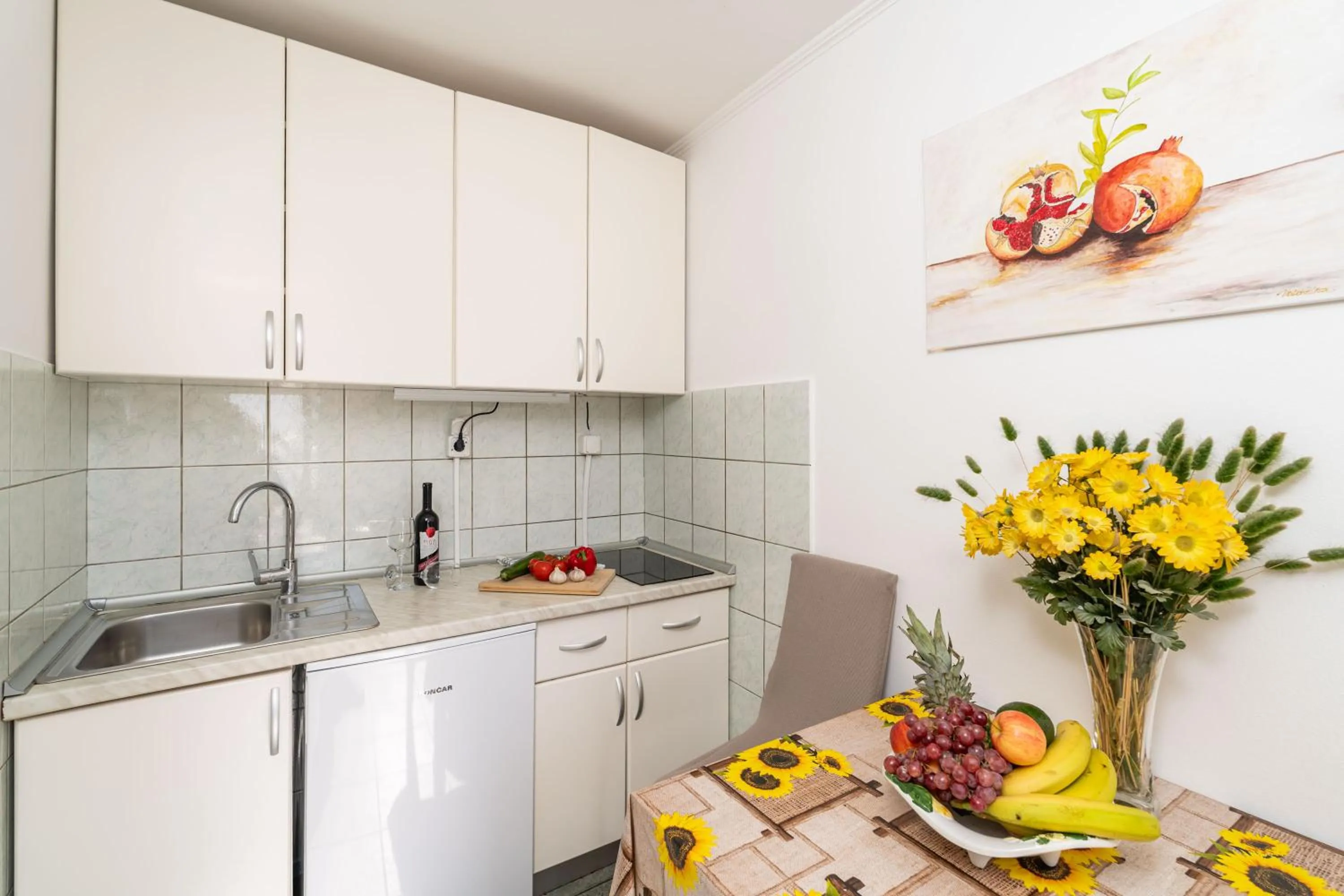 Kitchen or kitchenette in Apartments and Room Lora