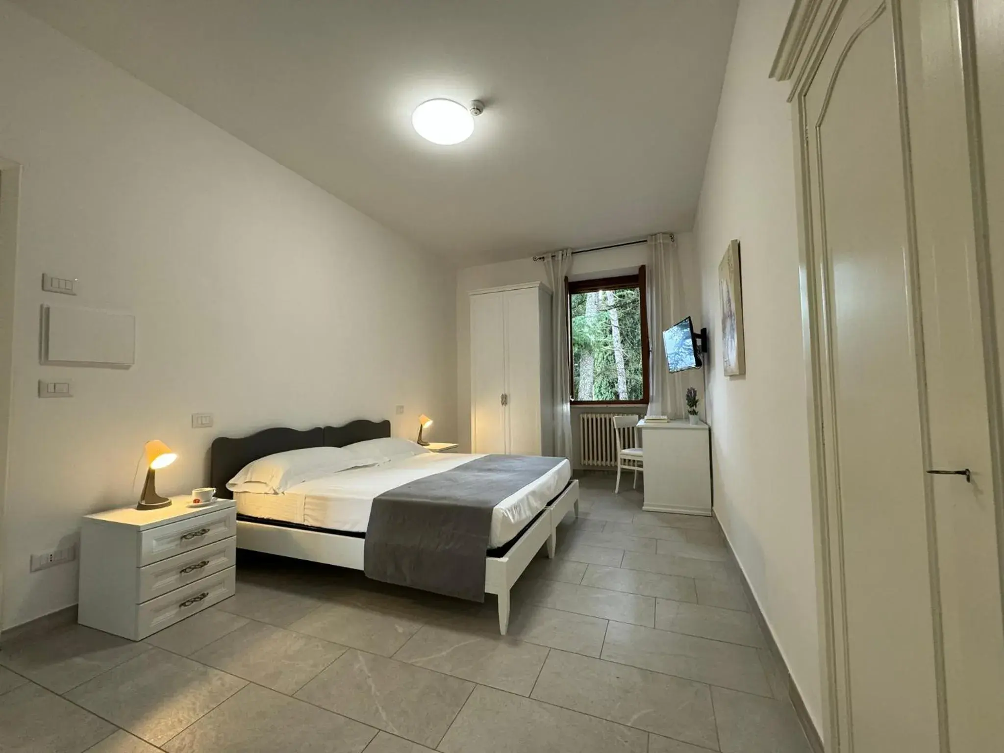 Deluxe Double Room in Monastero SS. Annunziata Deluxe Double Room in Monastero SS. Annunziata