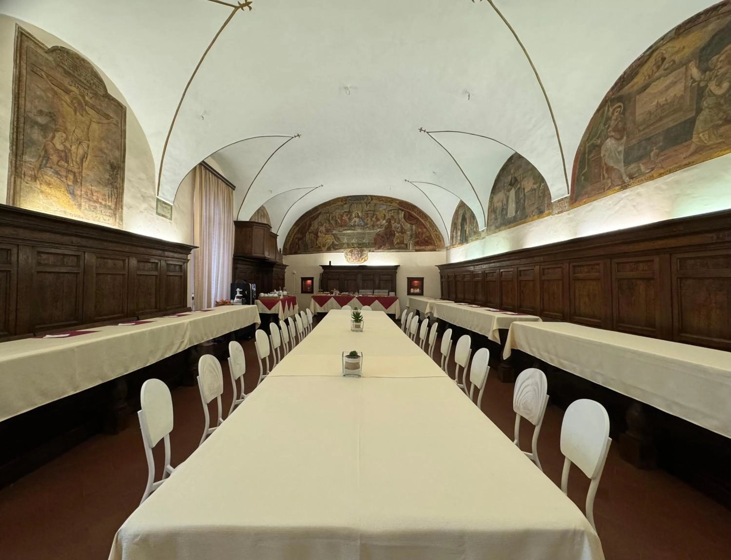 Restaurant/places to eat in Monastero SS. Annunziata