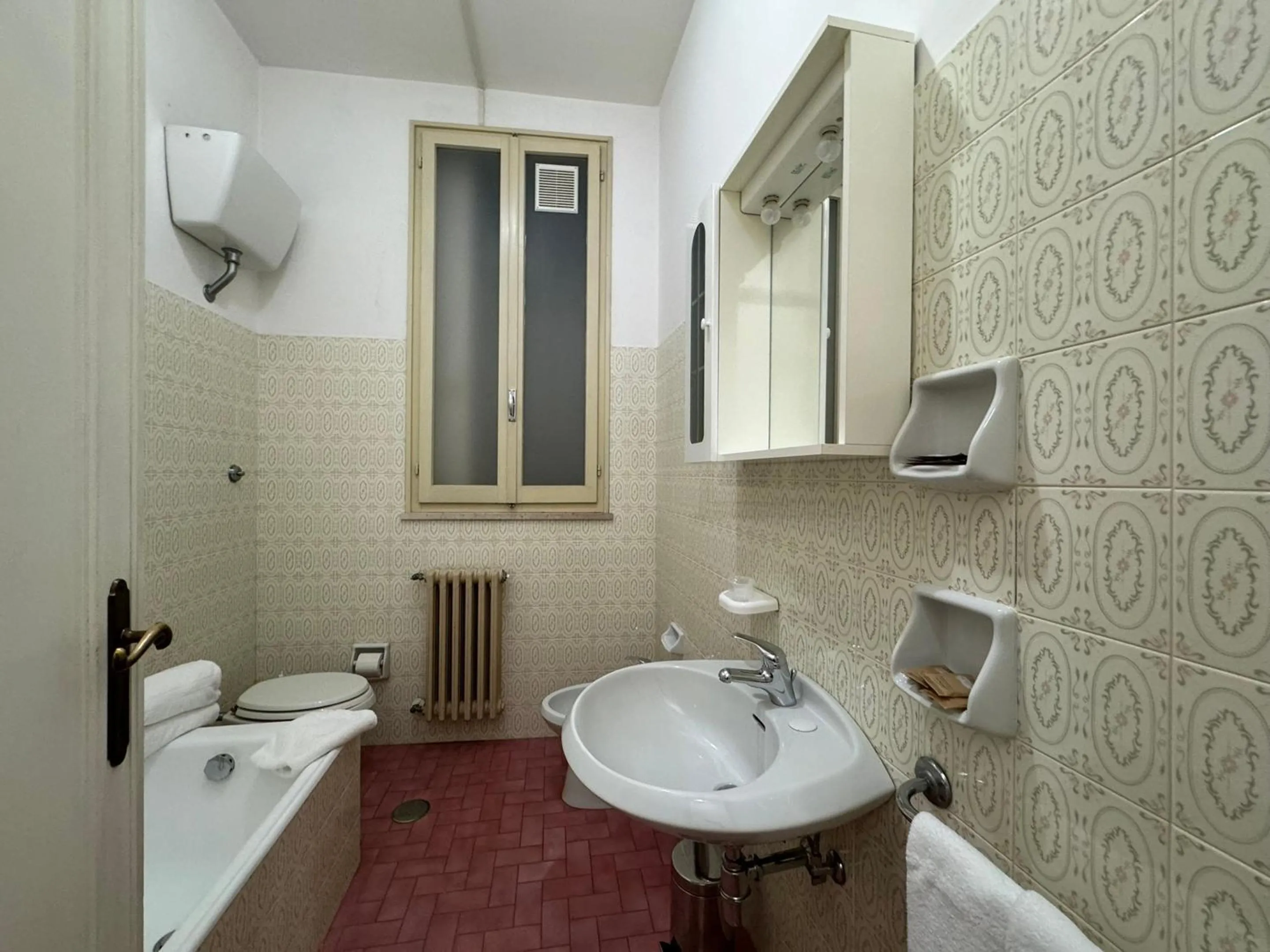 Toilet in Monastero SS. Annunziata