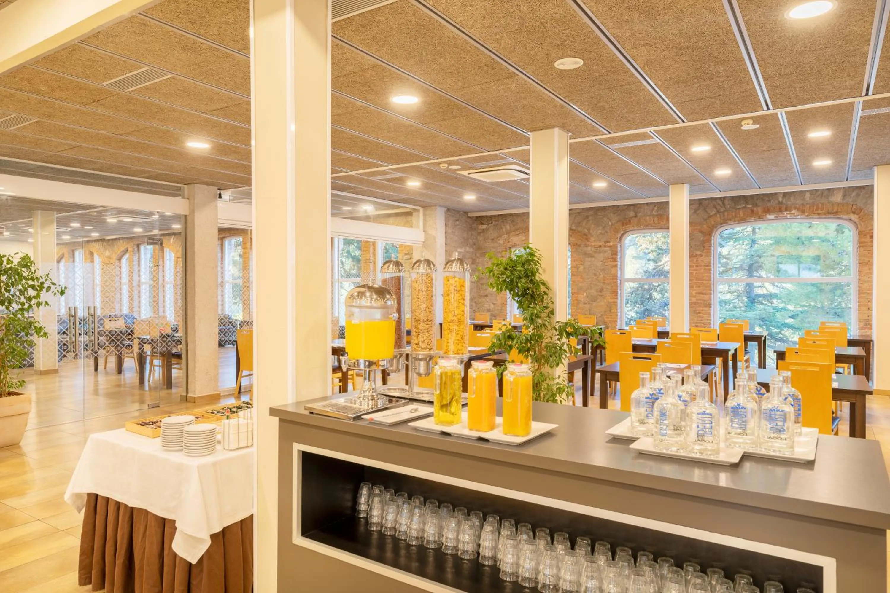 Food in Iberik Rocallaura Balneari