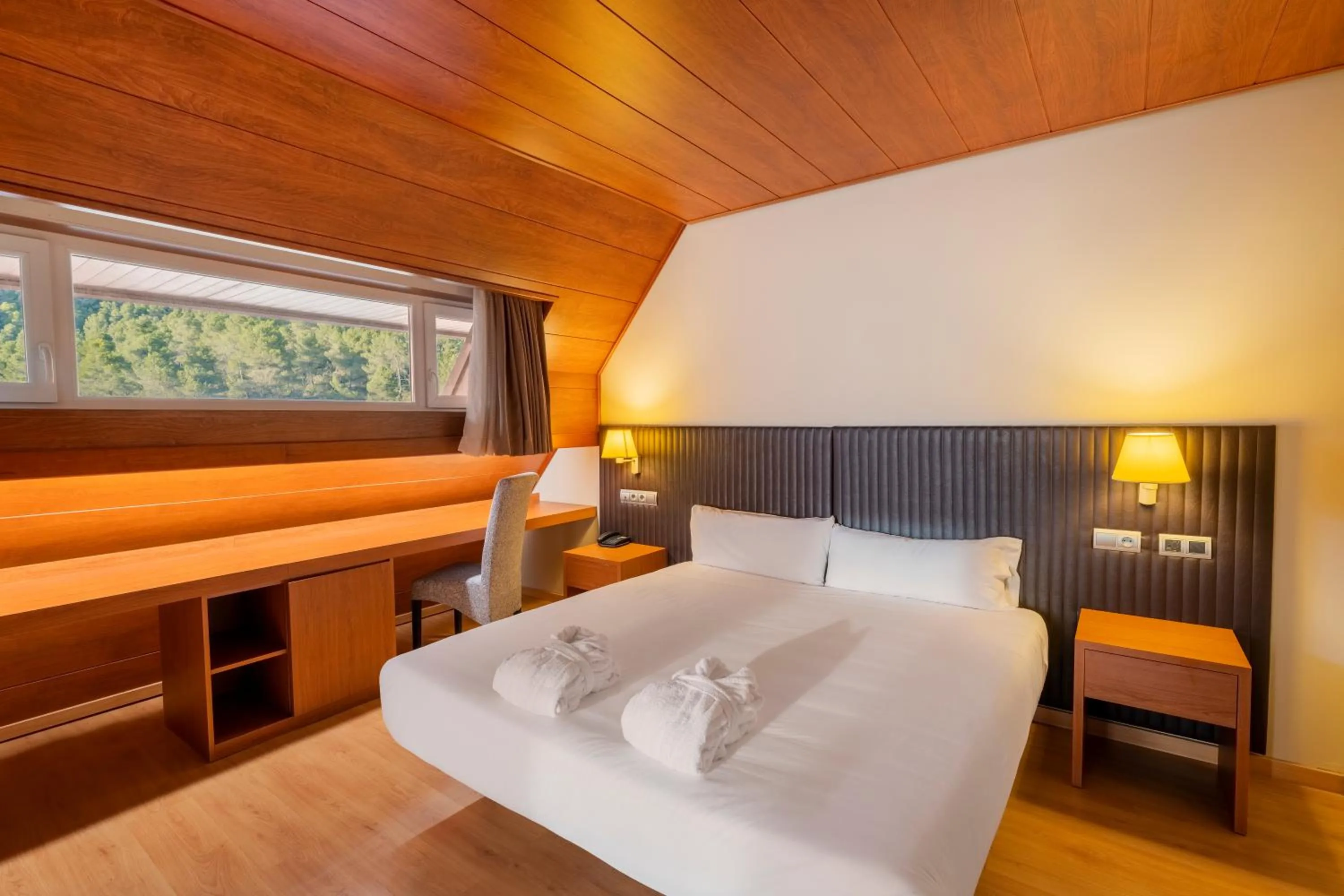 Bed in Iberik Rocallaura Balneari