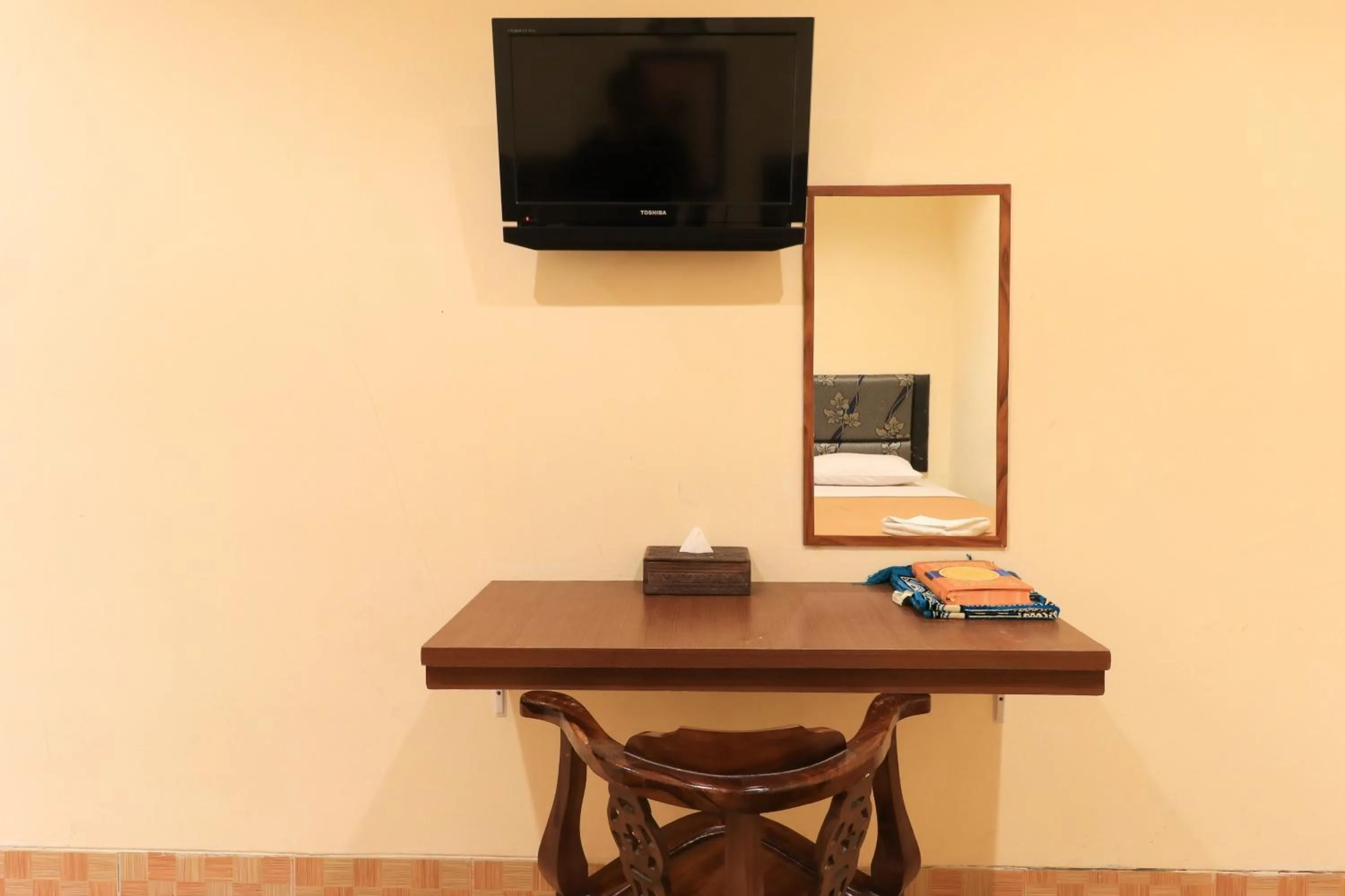 Bedroom in Al-Badar Hotel Syariah Makassar