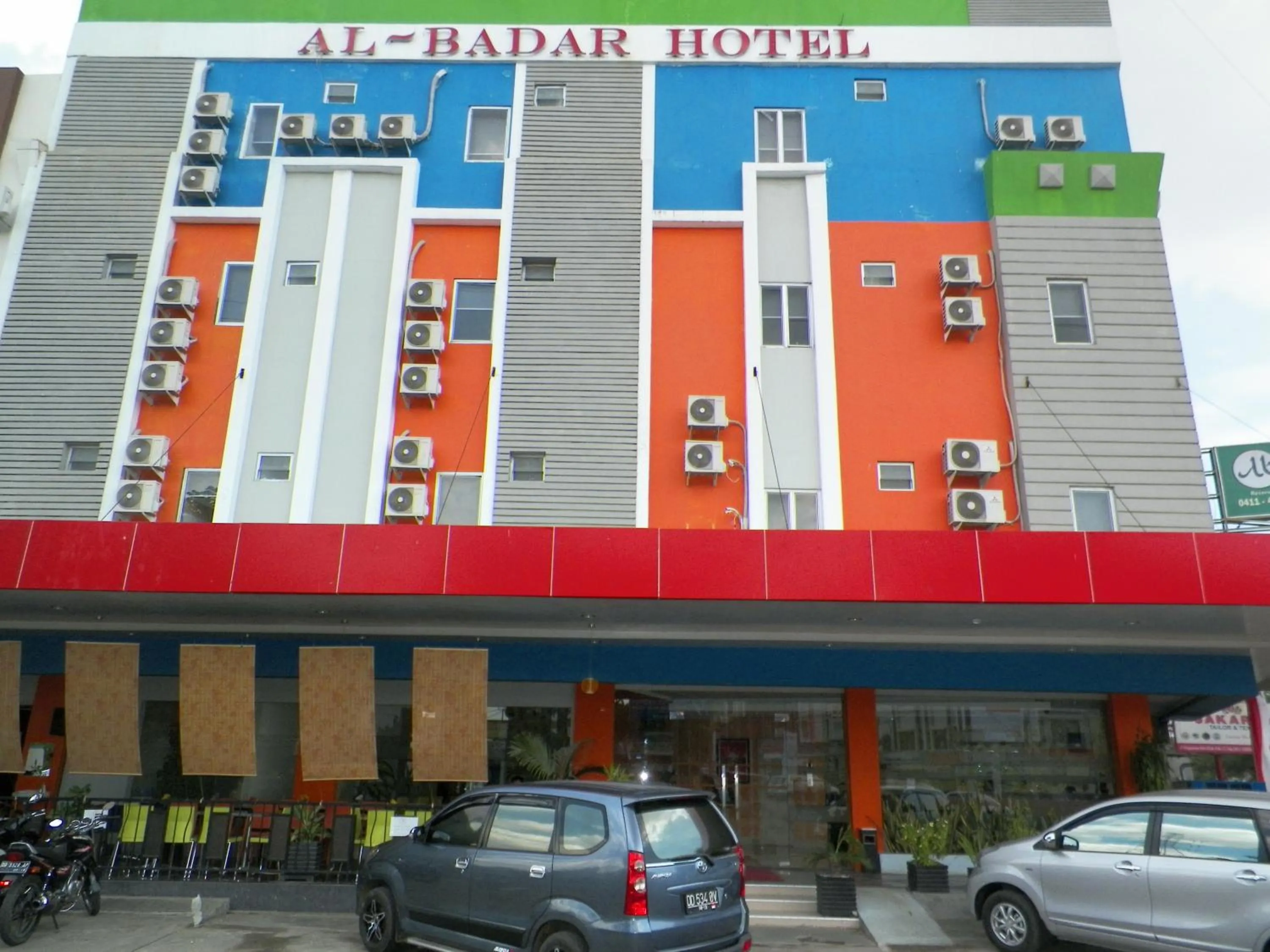 Property building in Al-Badar Hotel Syariah Makassar