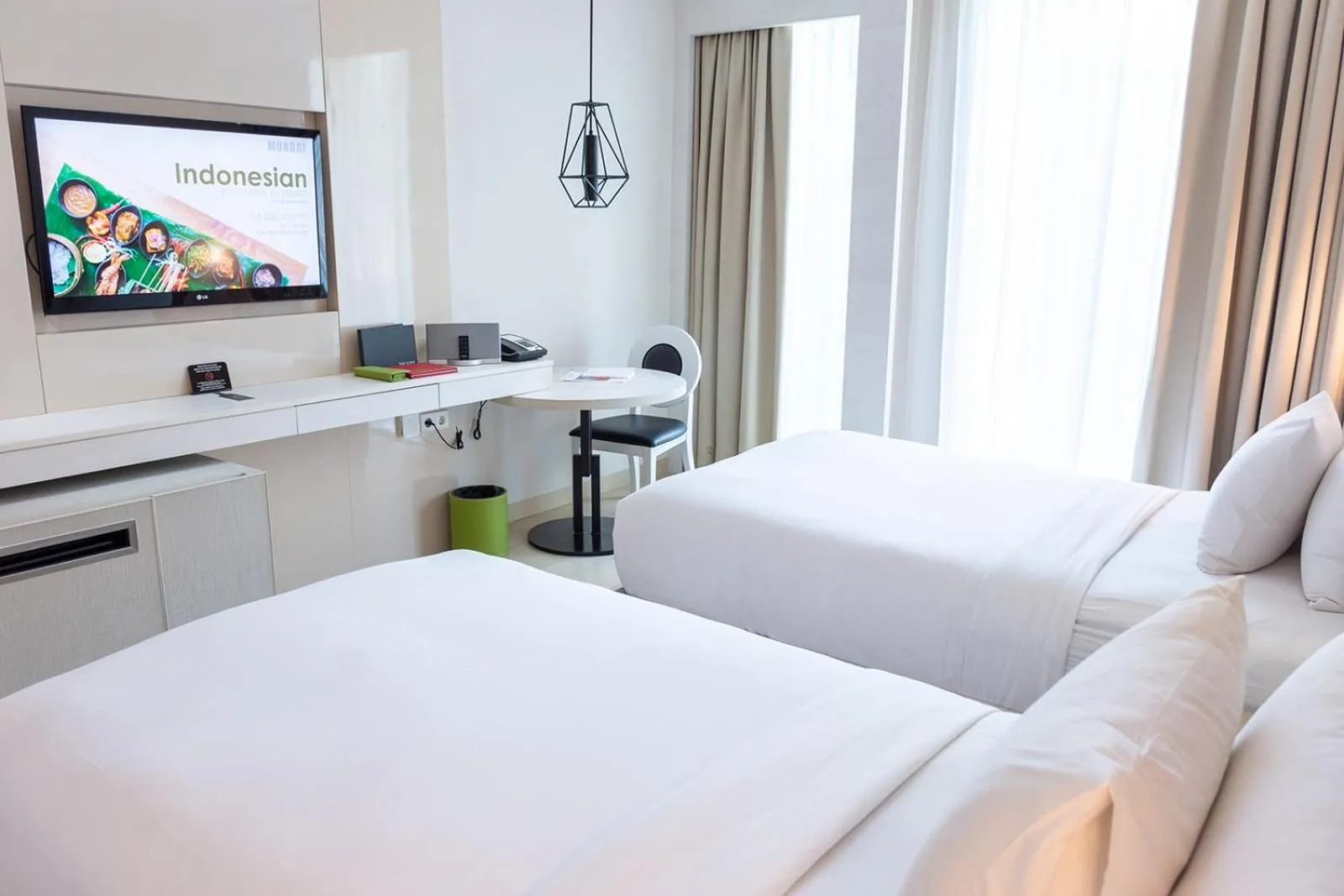 Bed in The Stones Hotel - Legian Bali