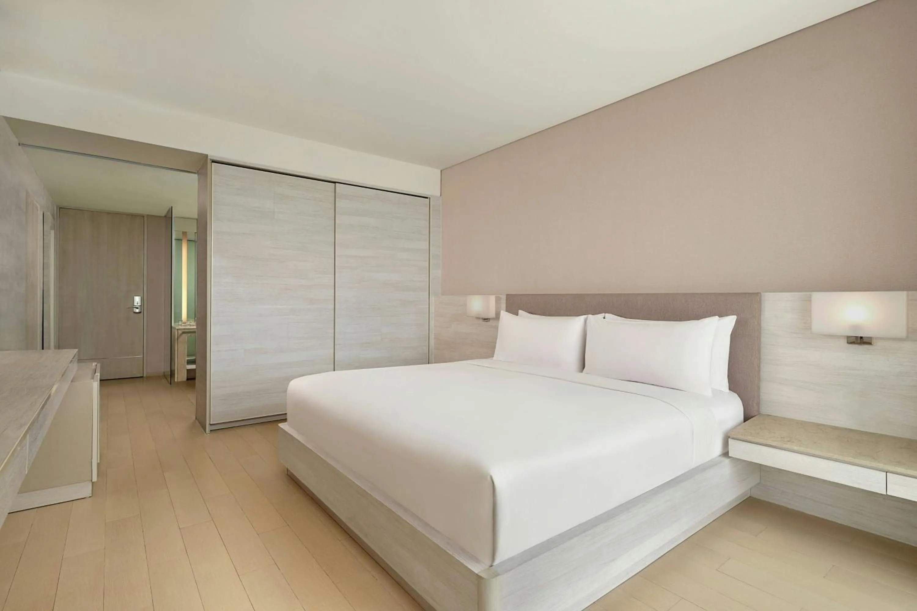 Photo of the whole room in The Stones Hotel - Legian Bali