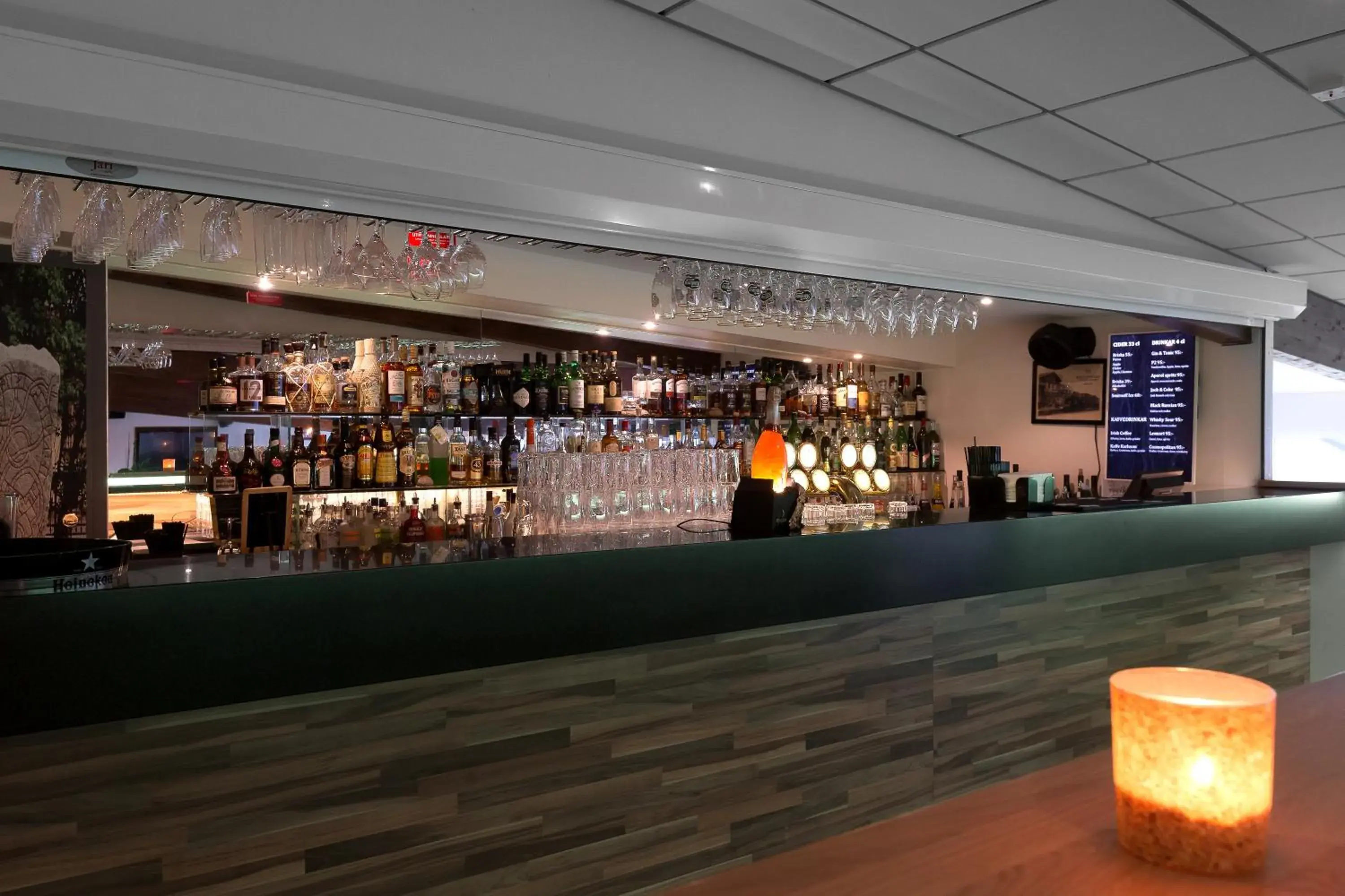 Lounge or bar in Bohusgården Hotell & Konferens Lounge or bar in Bohusgården Hotell & Konferens