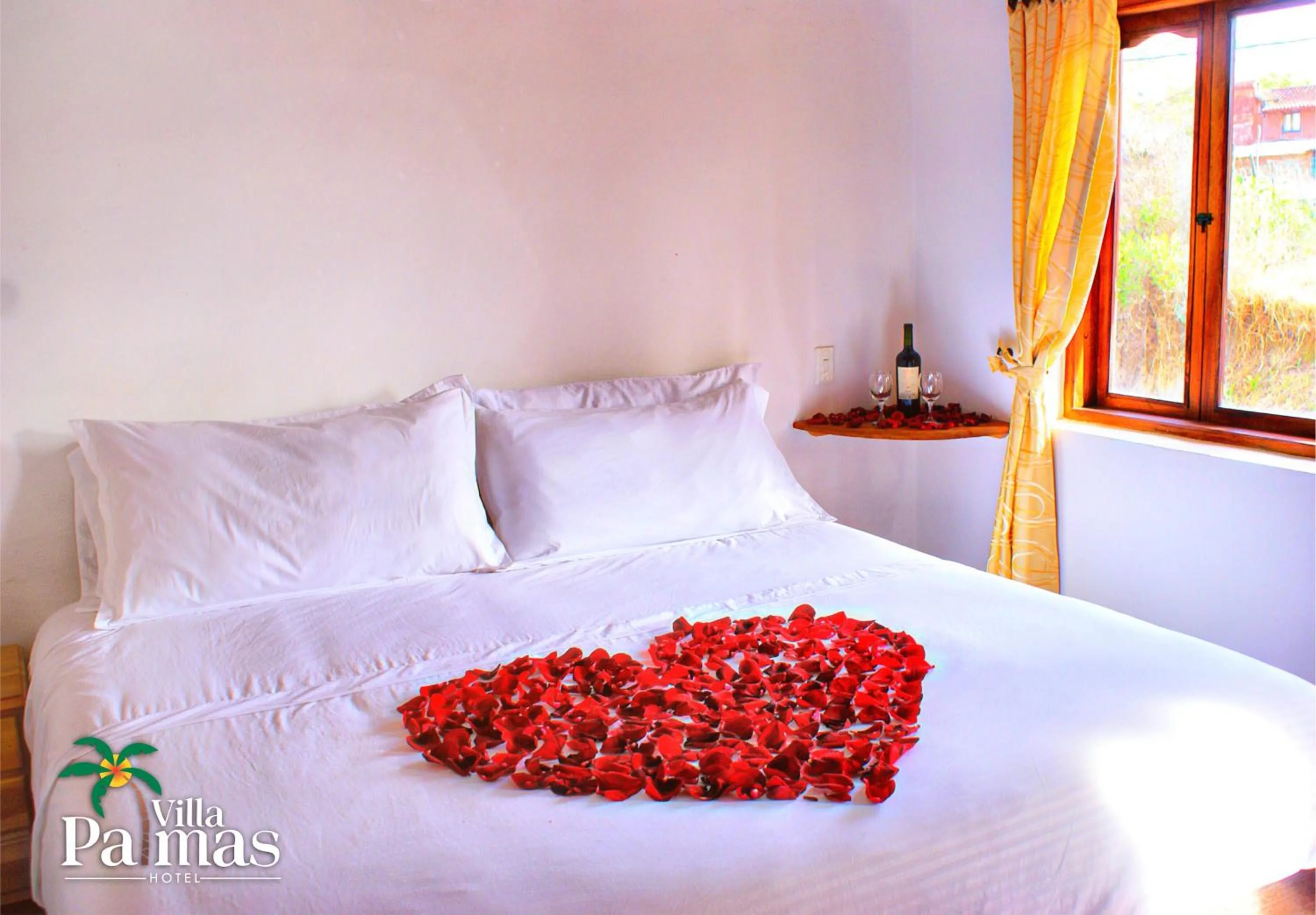 Bed in Hotel Villa Palmas
