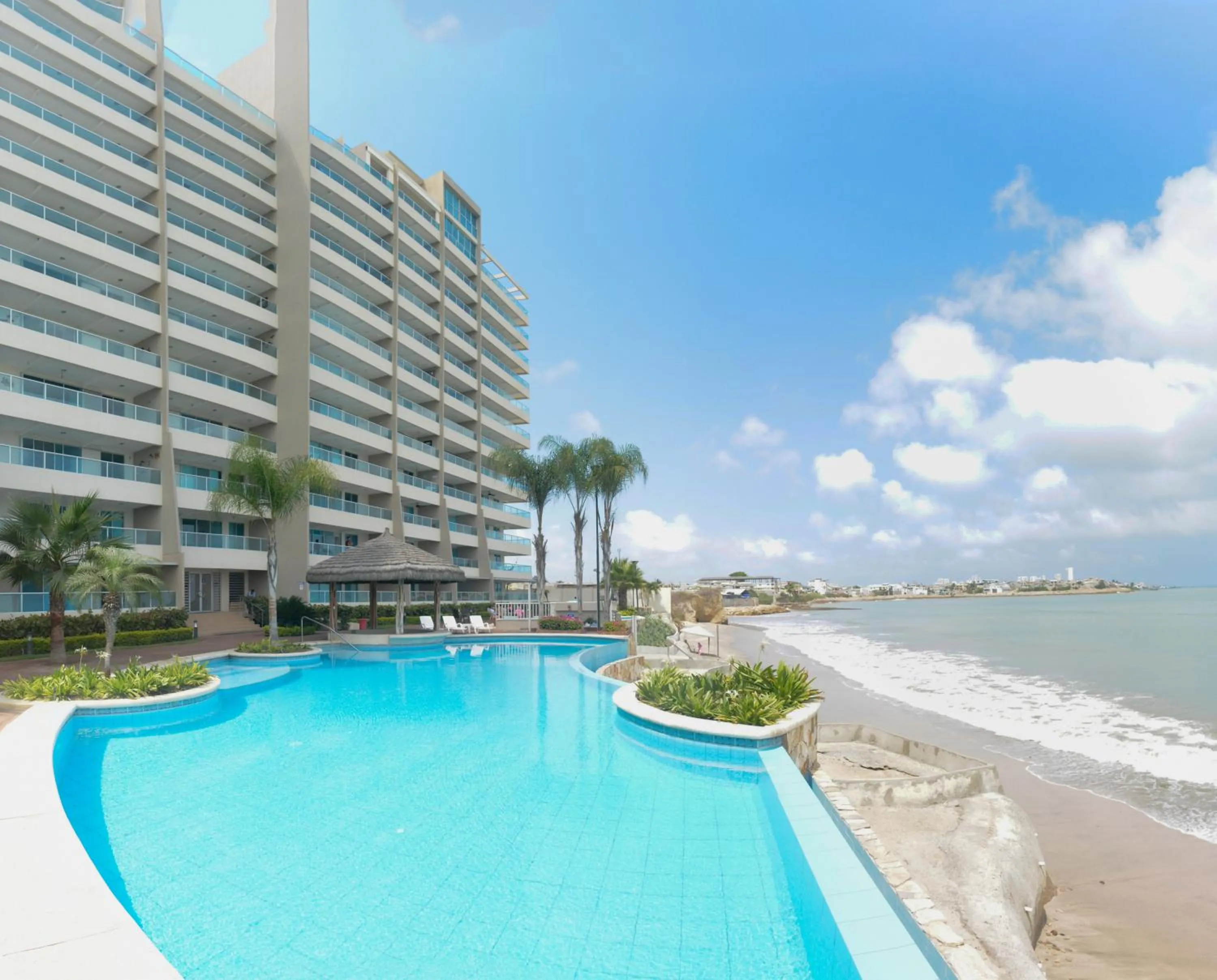 Lindo Departamento al pie de playa Edificio TORRE OCEÁNICA
