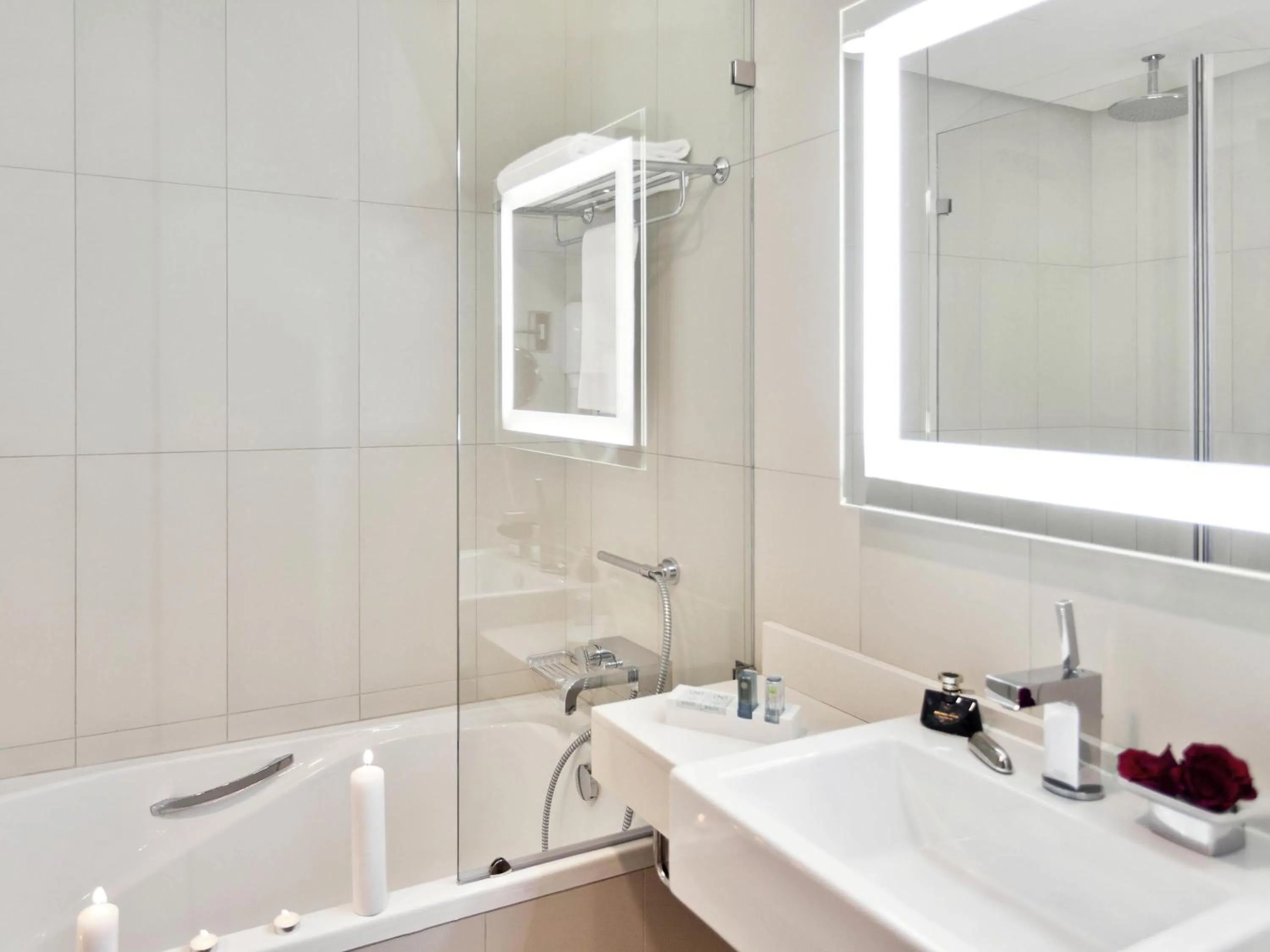 Bedroom in Novotel Abu Dhabi Gate