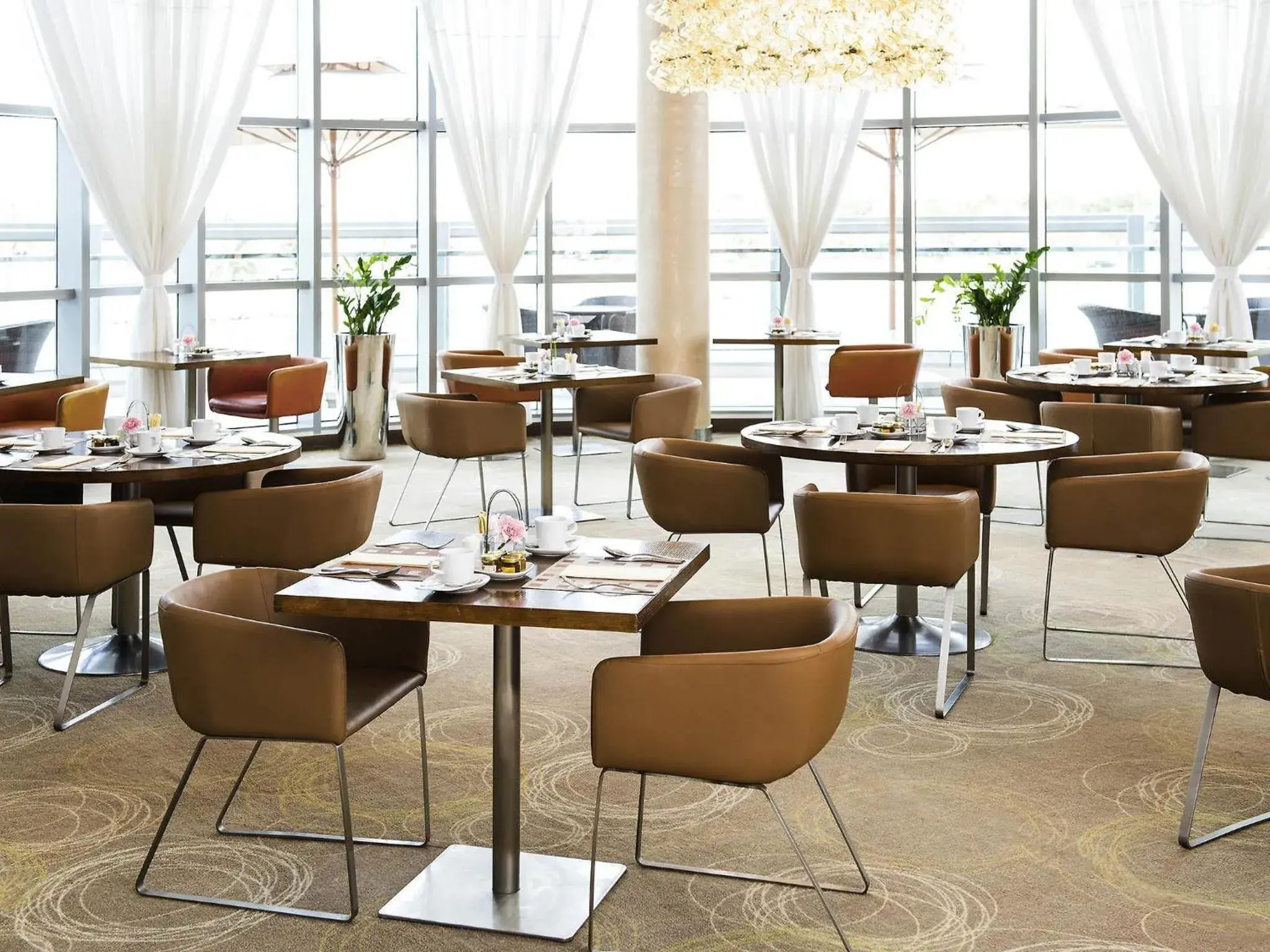 Restaurant/places to eat in Novotel Abu Dhabi Gate Restaurant/places to eat in Novotel Abu Dhabi Gate